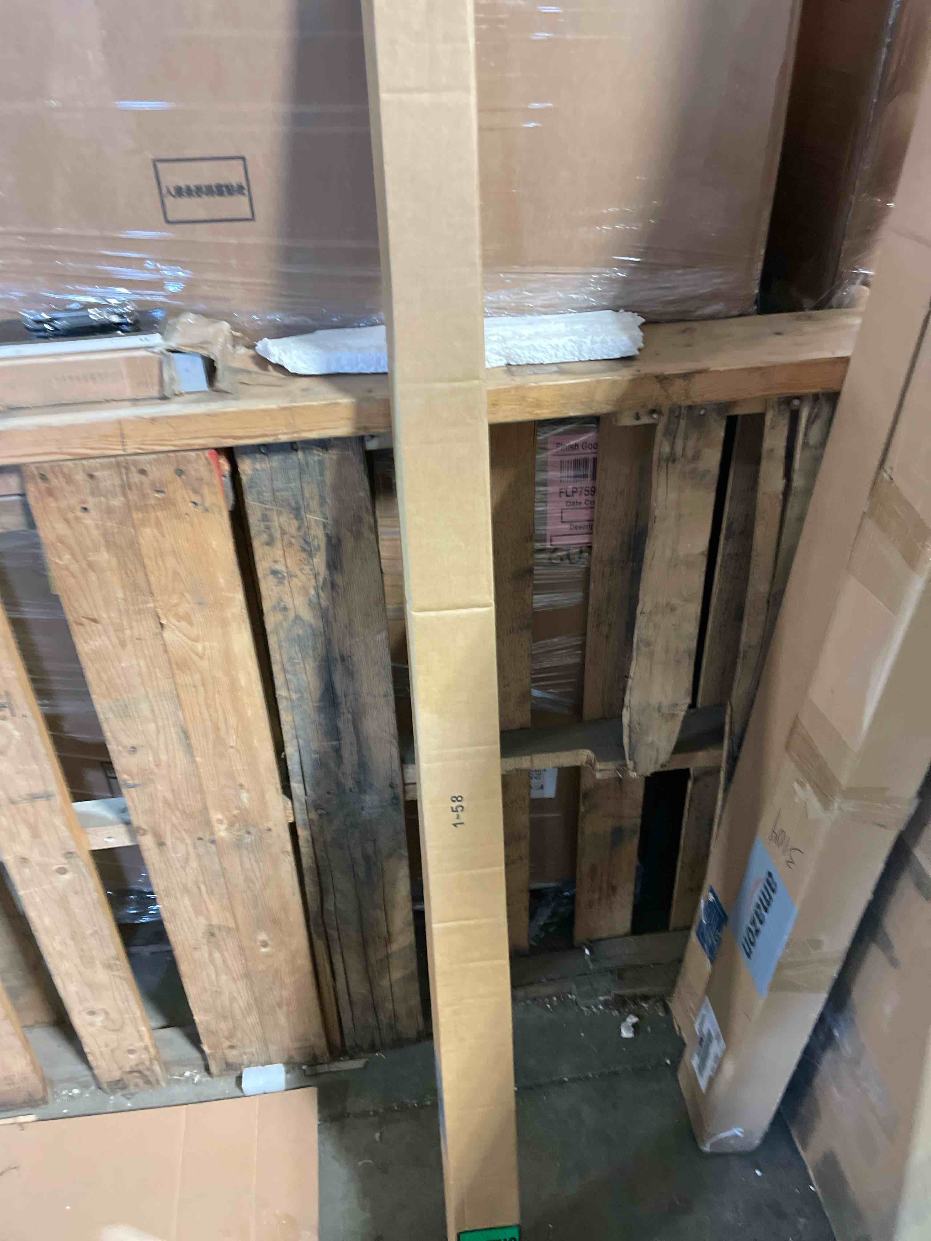 Condition photo showing Good Condition for blackout covered, cordless roller shade