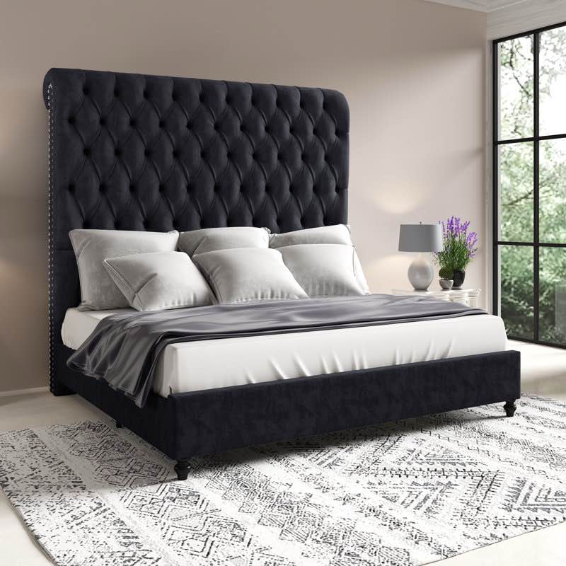 king jampier upholstered sleigh bed (box damaged)