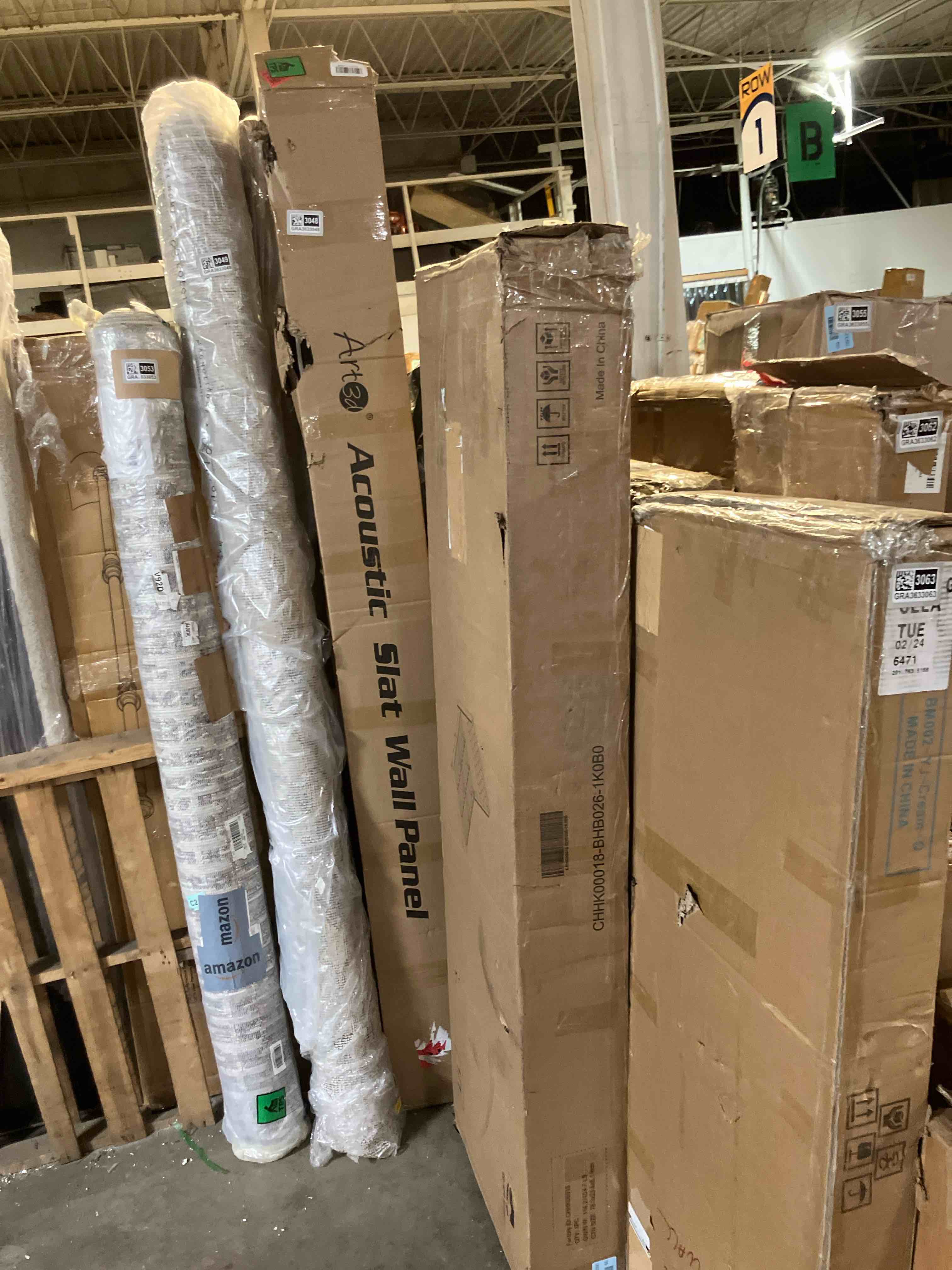 Condition photo showing New/Like New for King Dillwyn Upholstered Wingback Bed