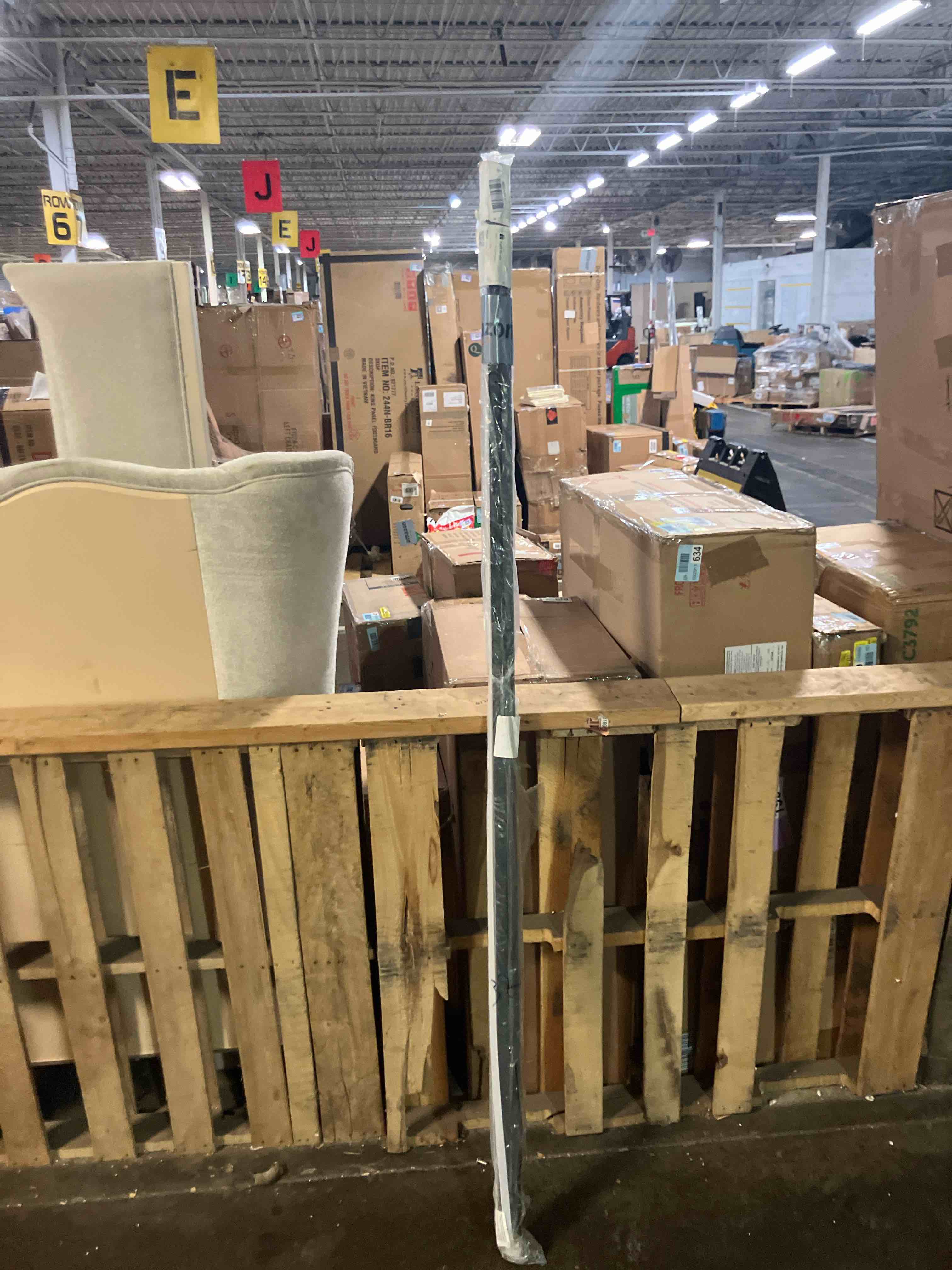 Condition photo showing New/Like New for Muzata 10Pack 6.6FT/2M Plus-Size Spotless LED Channel Black LED Strip Diffuser Channel with Milky Frosted White Diffuser Cover U103 BW 2M