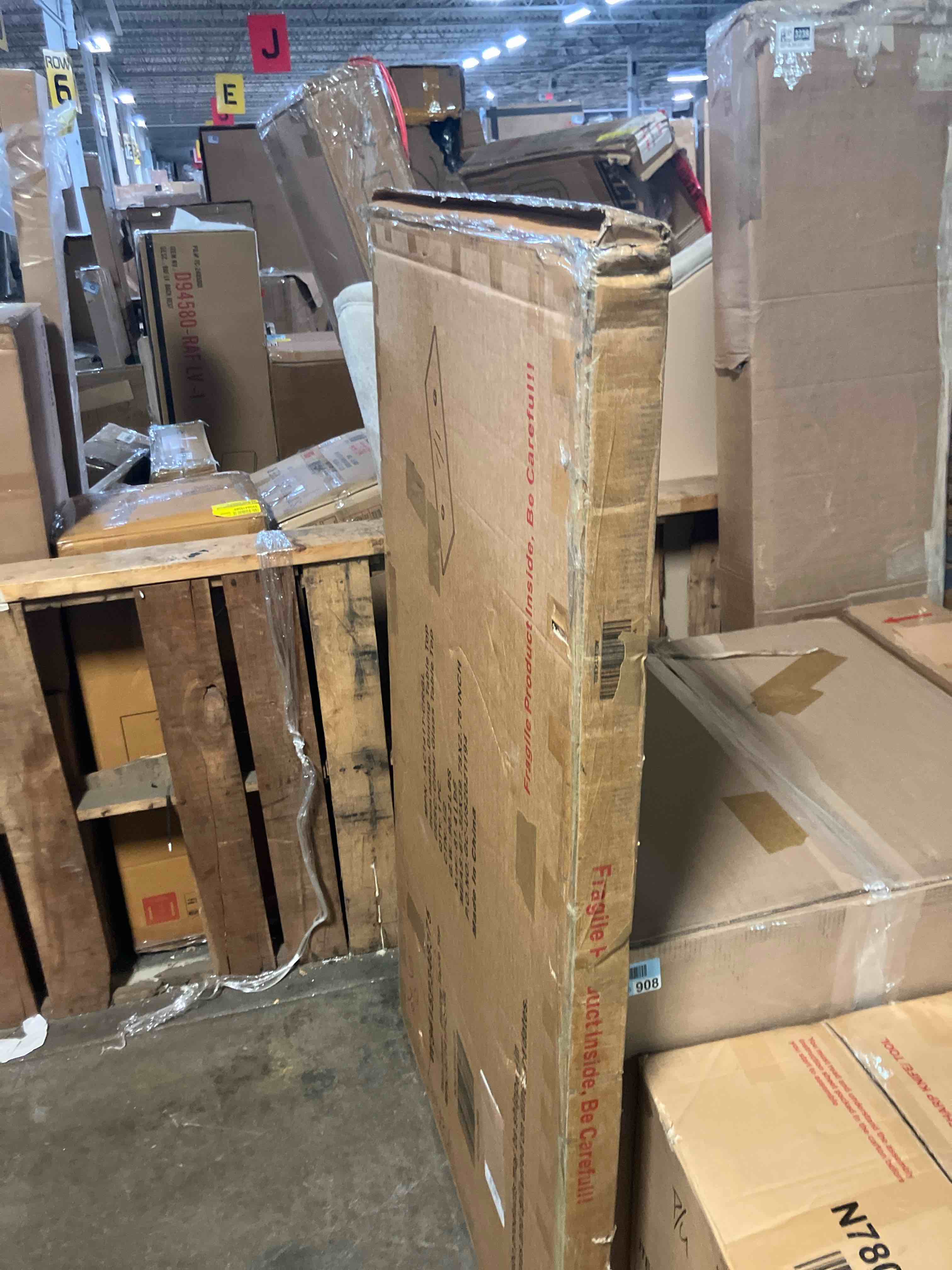 Condition photo showing As Is for Seafuloy 60.24 in. Rectangular Clear Tempered Glass Table with Adjustable (Table top only)