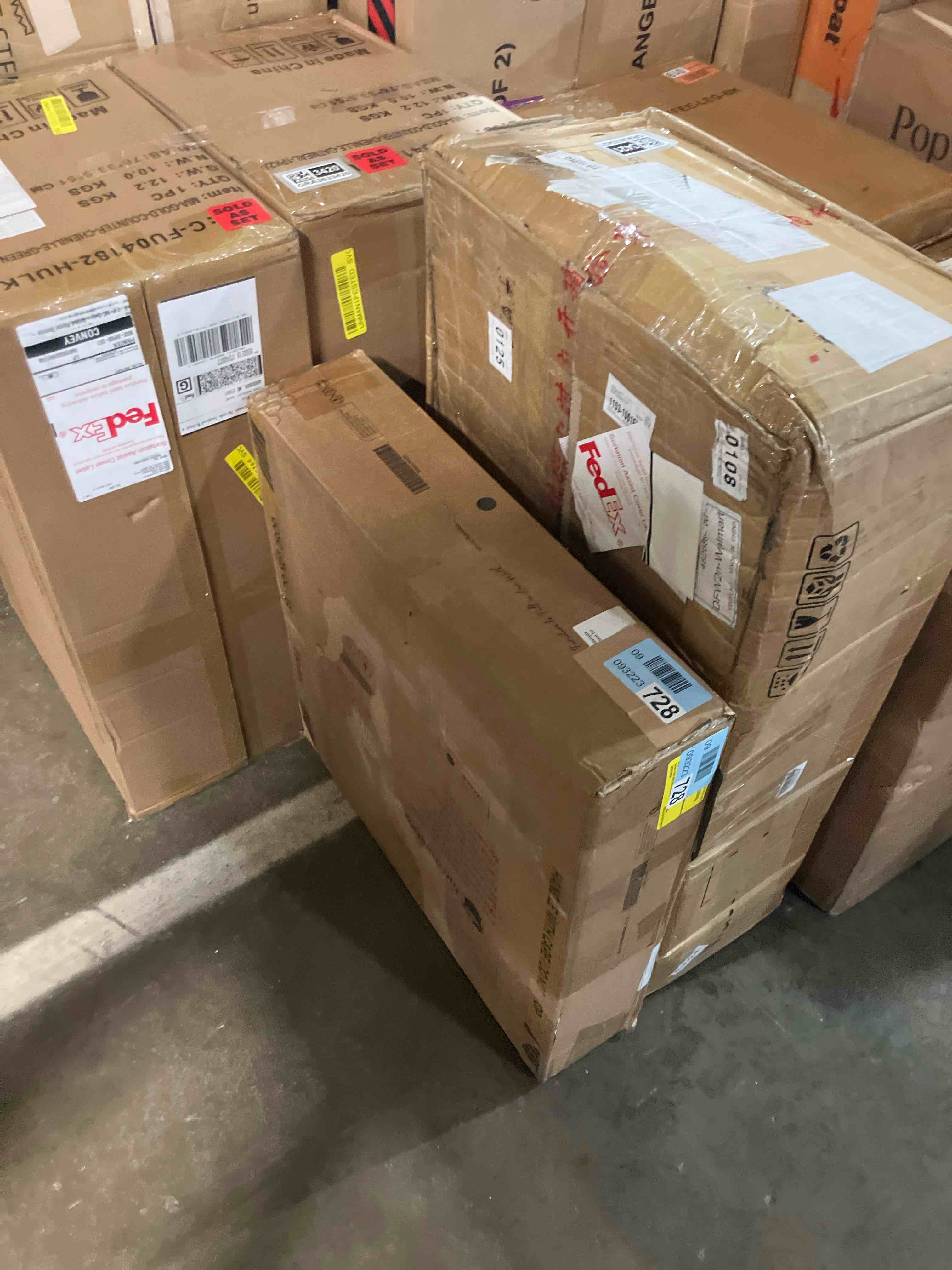 Condition photo showing As Is for GIOVANI White Gloss and Grey/Black Glass Living Room Bedroom Side End Table (Incomplete box 1/2)