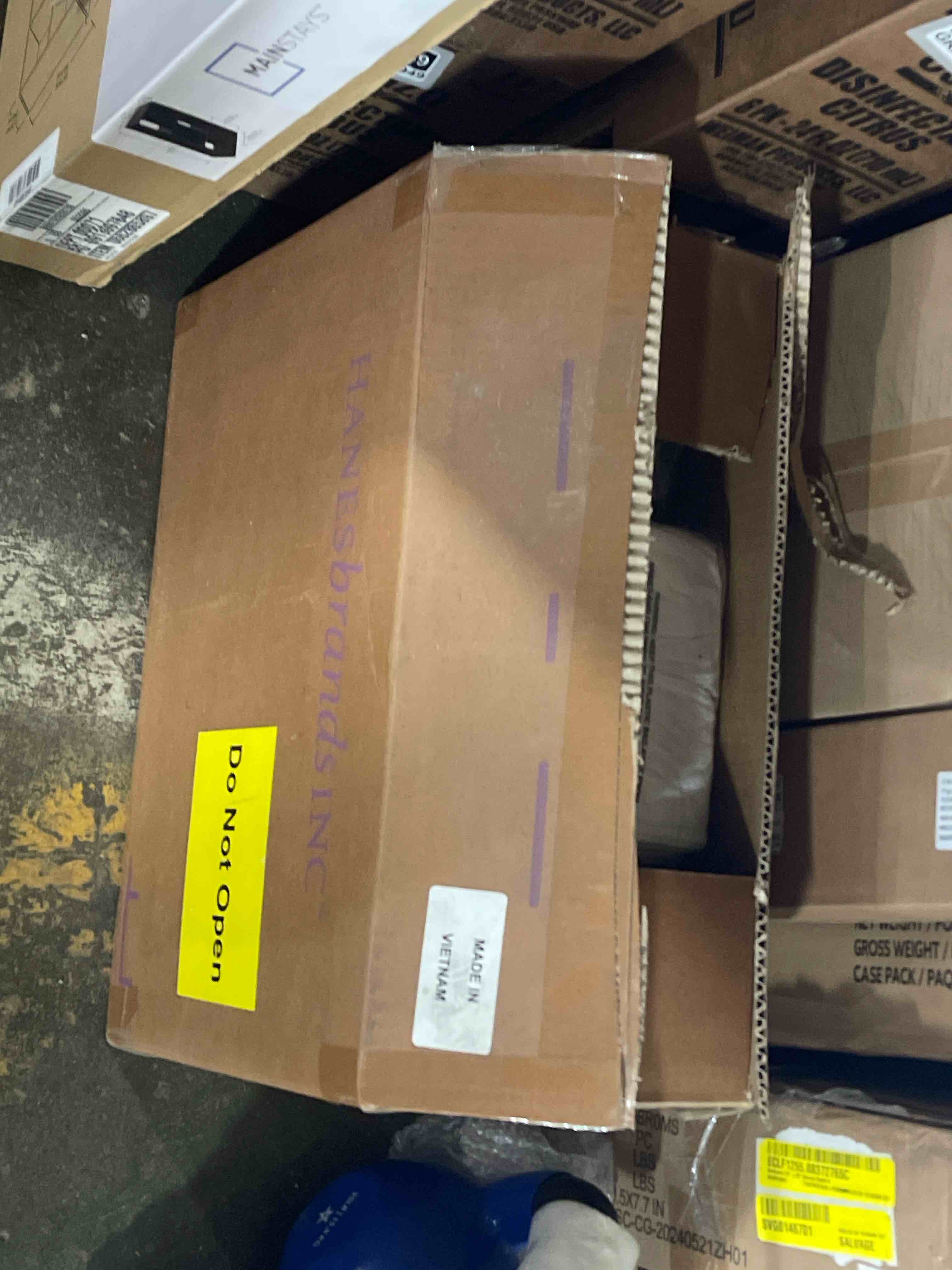 Condition photo showing New/Like New for reusable cotton face mask, white / cream, (pack of 50)