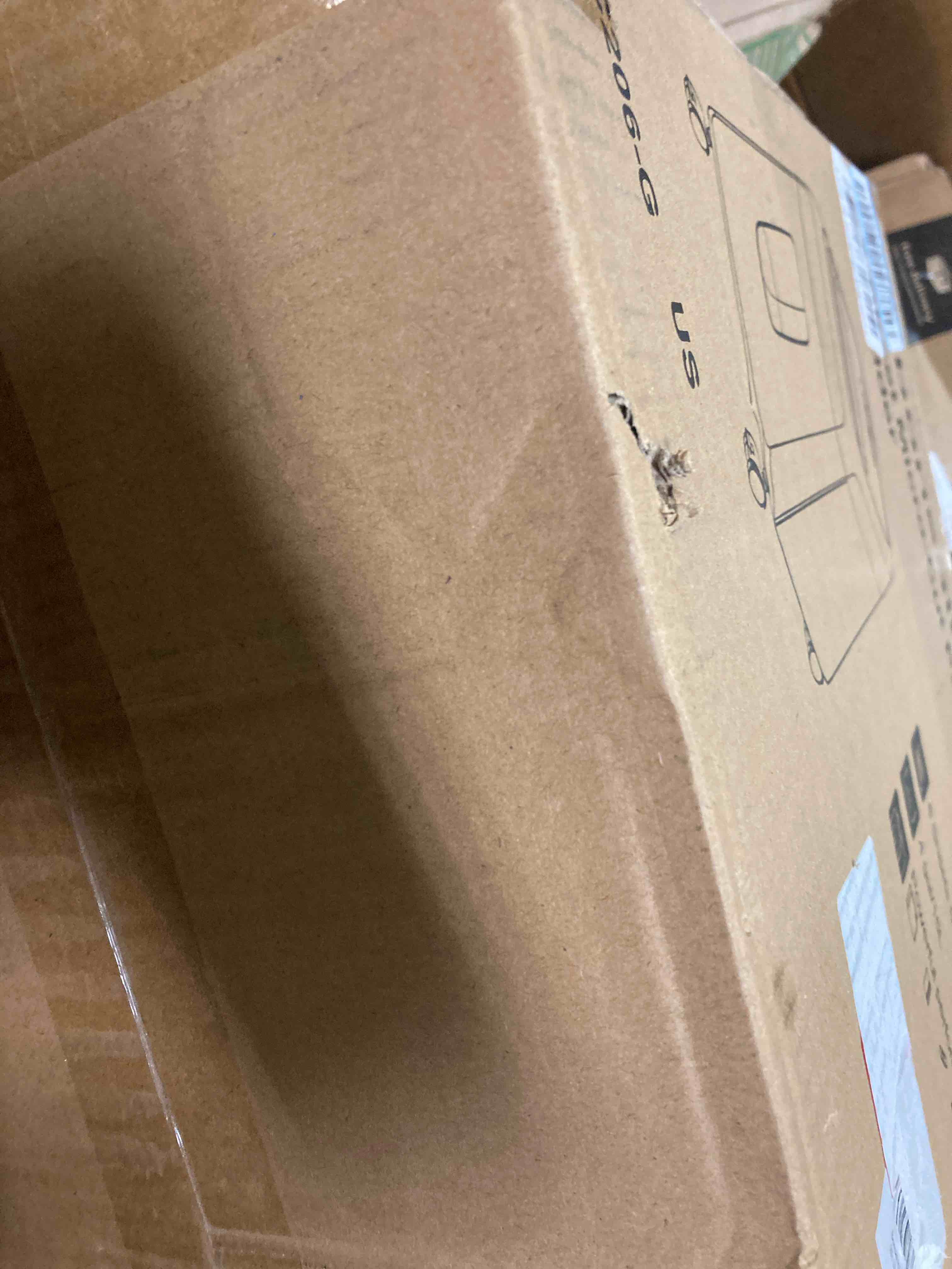 https://s3.amazonaws.com/lotting-images-prod/phillipi/GRA3634080_1754579137941.jpeg