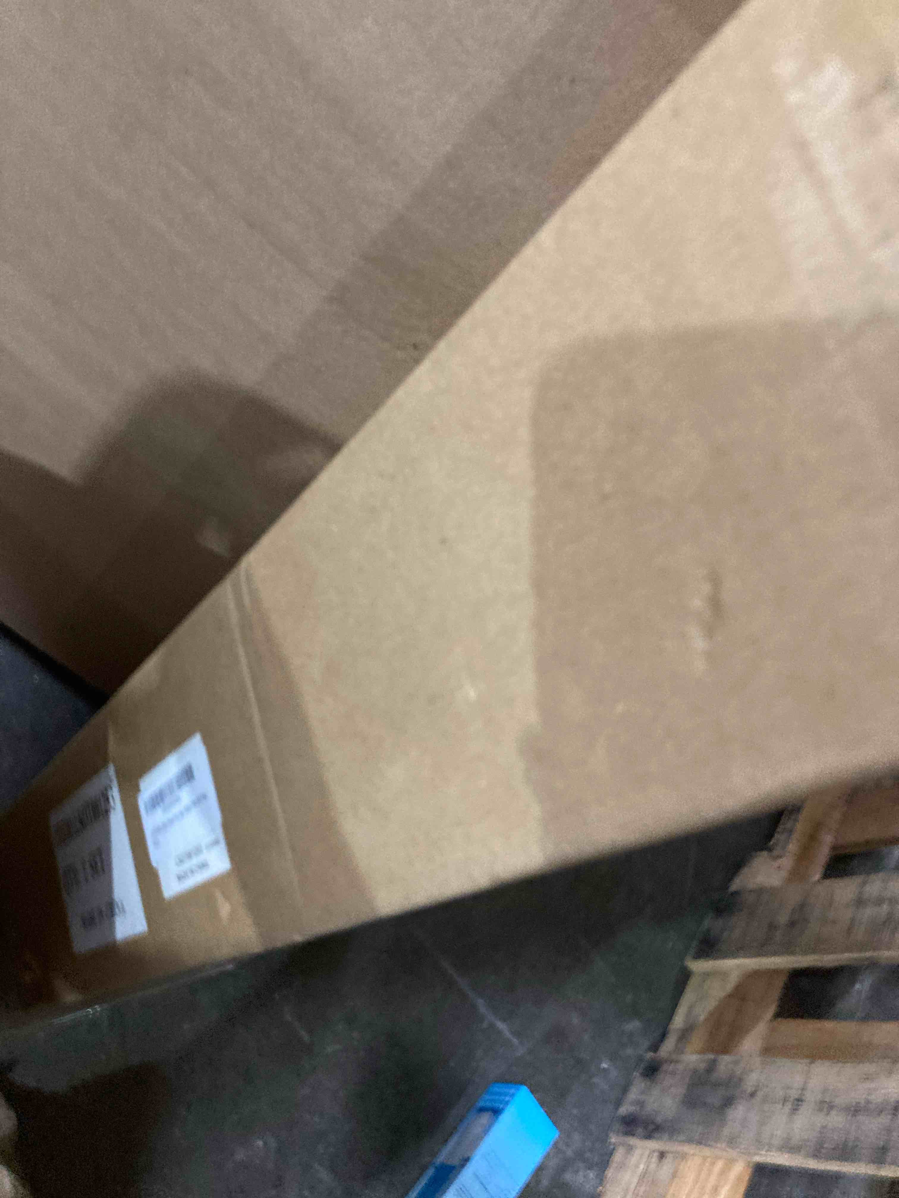 https://s3.amazonaws.com/lotting-images-prod/phillipi/GRA3634093_1754427762614.jpeg