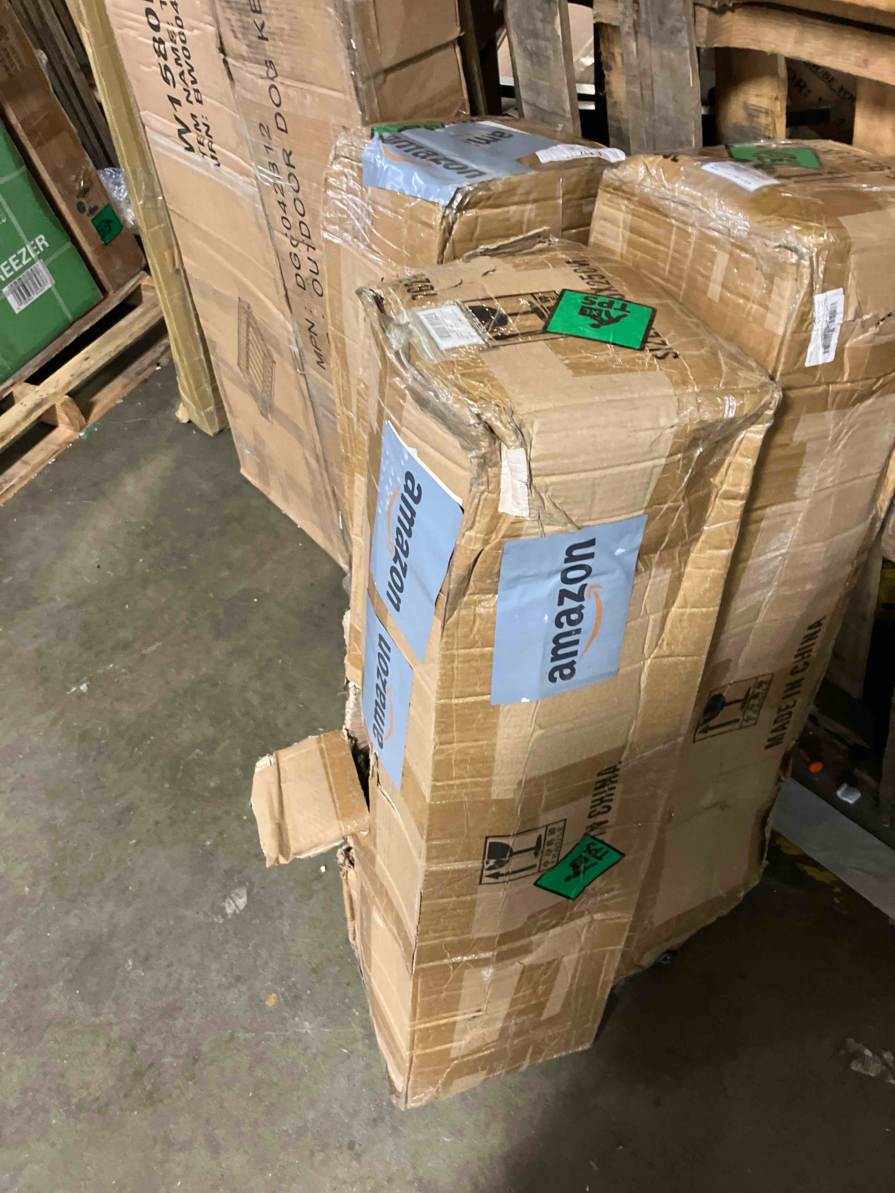 https://s3.amazonaws.com/lotting-images-prod/phillipi/GRA3634223_1754490837543.jpeg