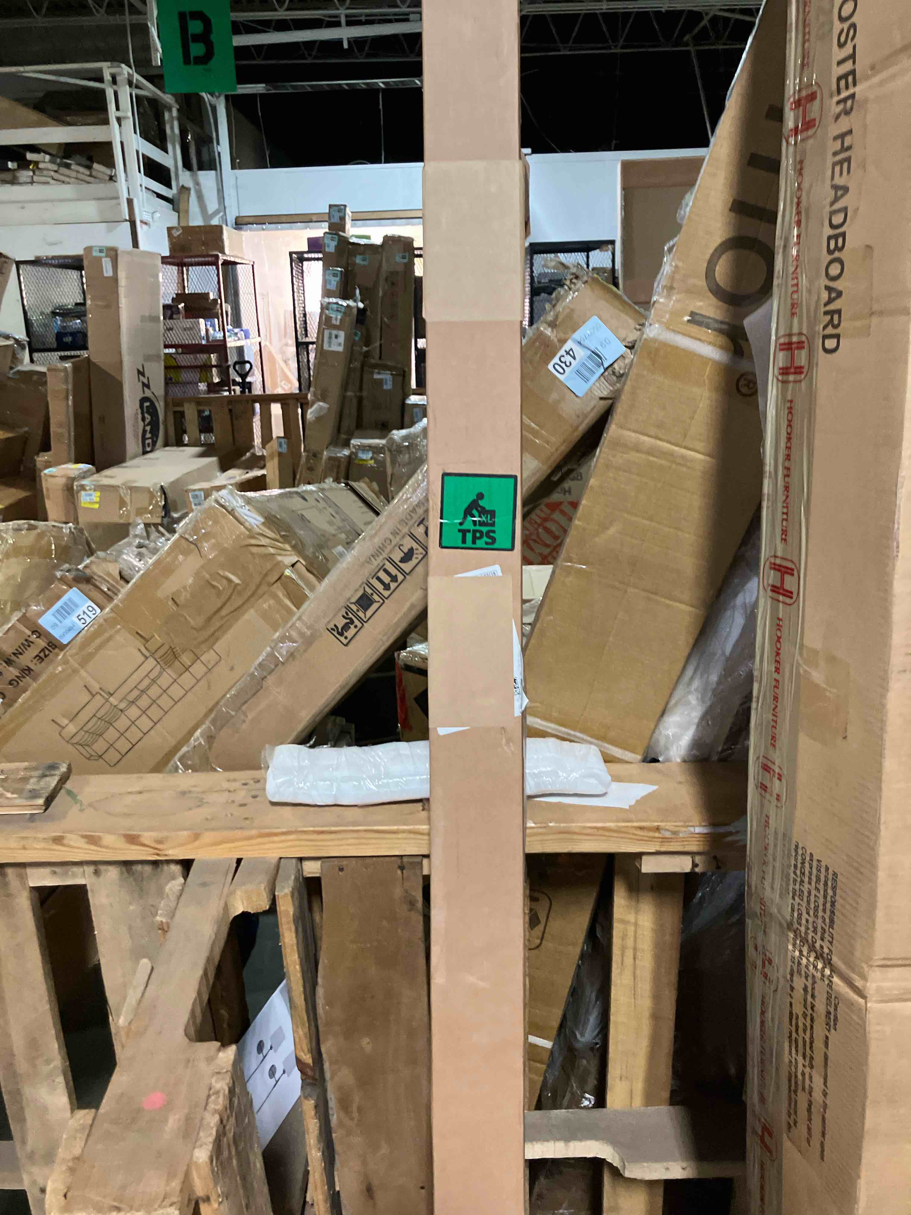 https://s3.amazonaws.com/lotting-images-prod/phillipi/GRA3634233_1754489112892.jpeg