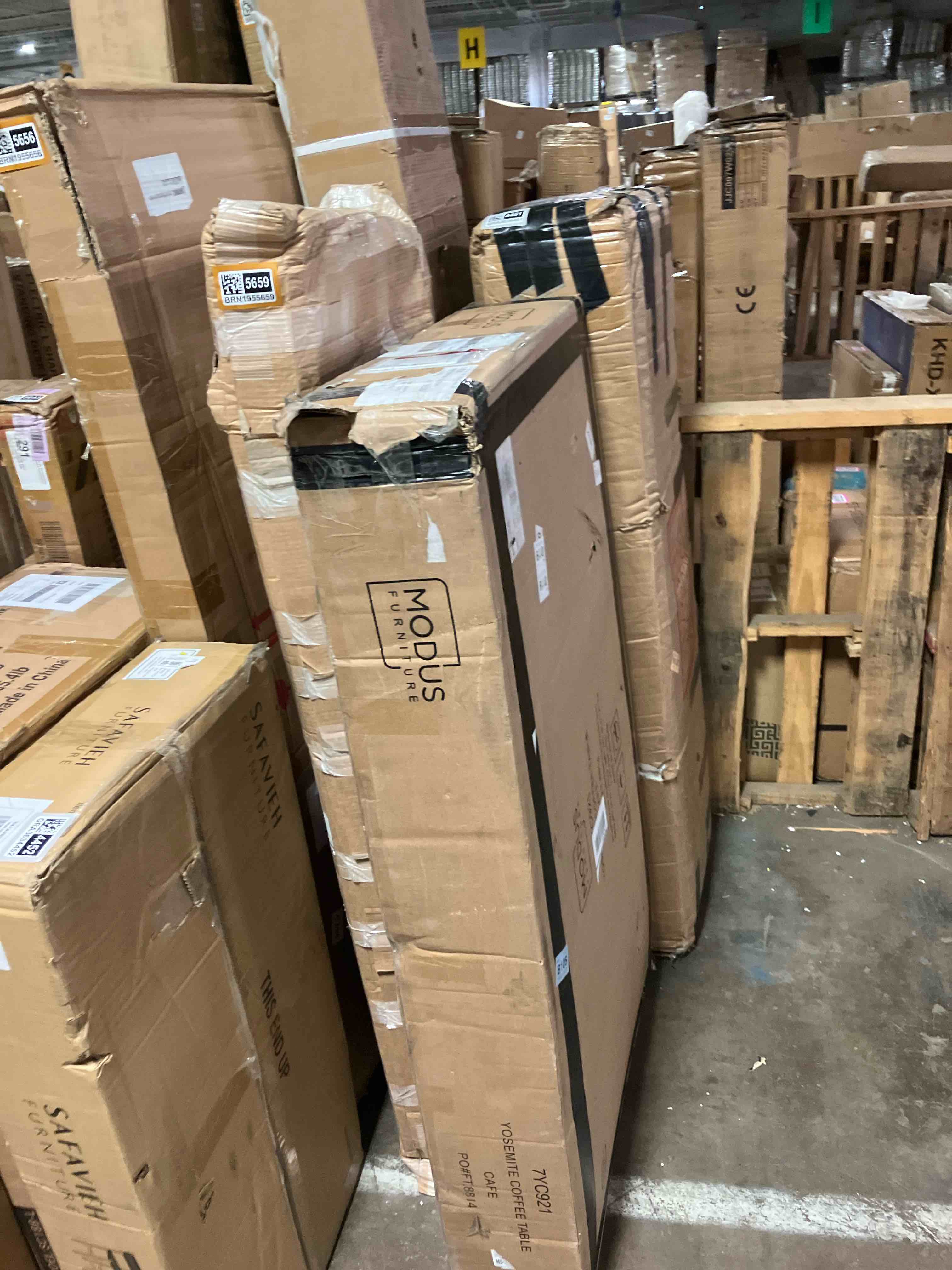 https://s3.amazonaws.com/lotting-images-prod/phillipi/GRA3634453_1757604750288.jpeg