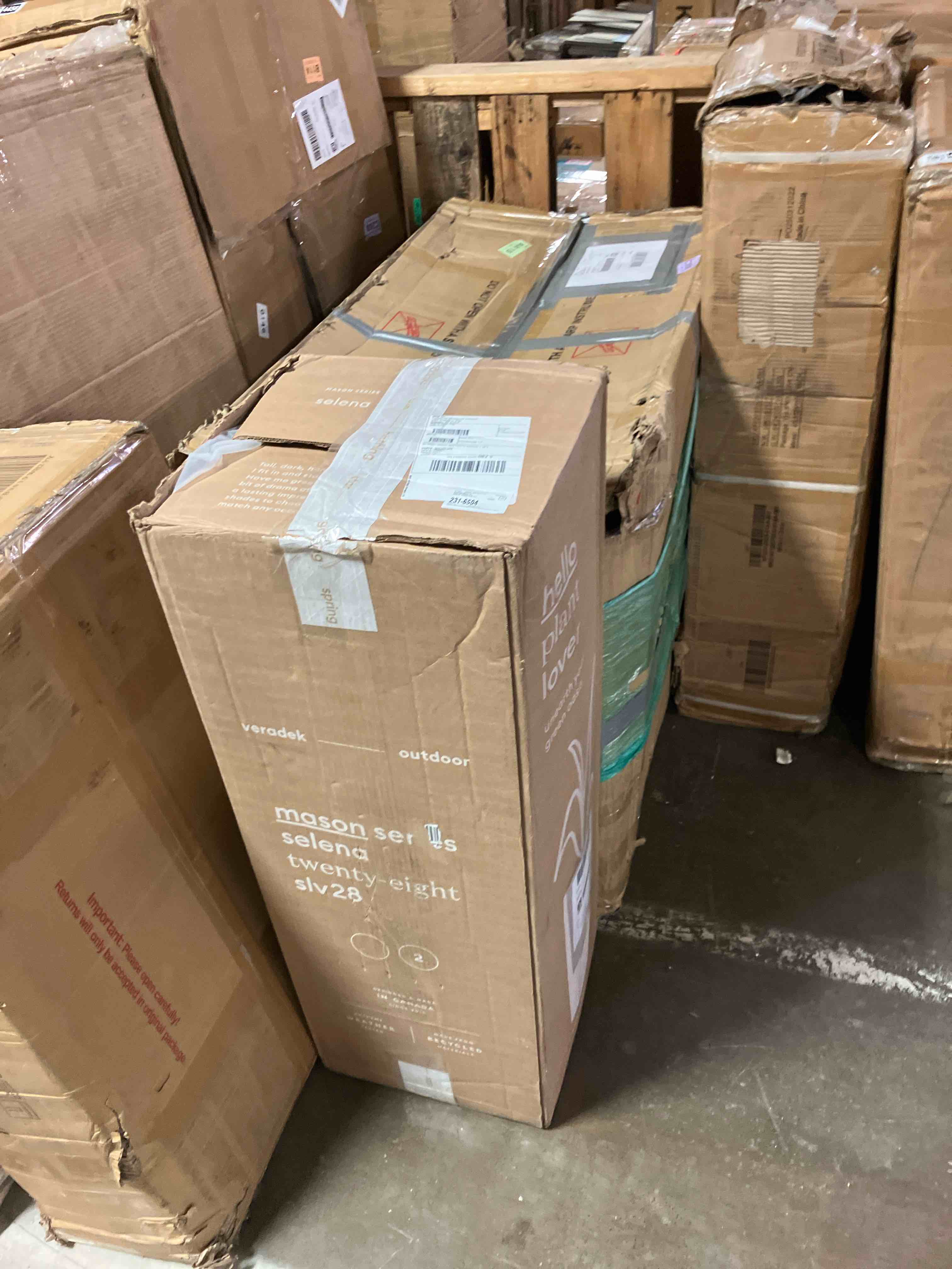 https://s3.amazonaws.com/lotting-images-prod/phillipi/GRA3634465_1757607372568.jpeg