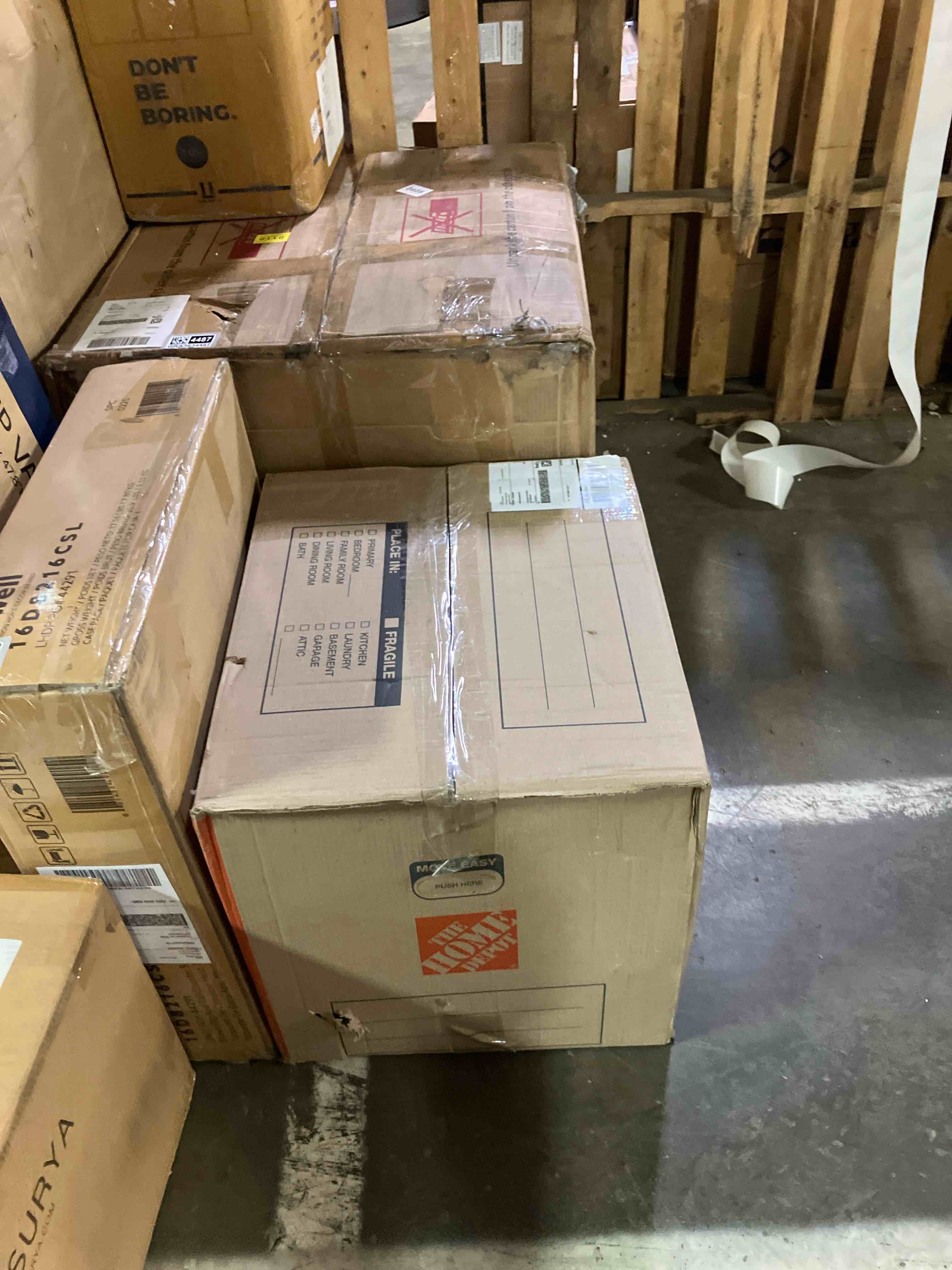 https://s3.amazonaws.com/lotting-images-prod/phillipi/GRA3634494_1757616851179.jpeg