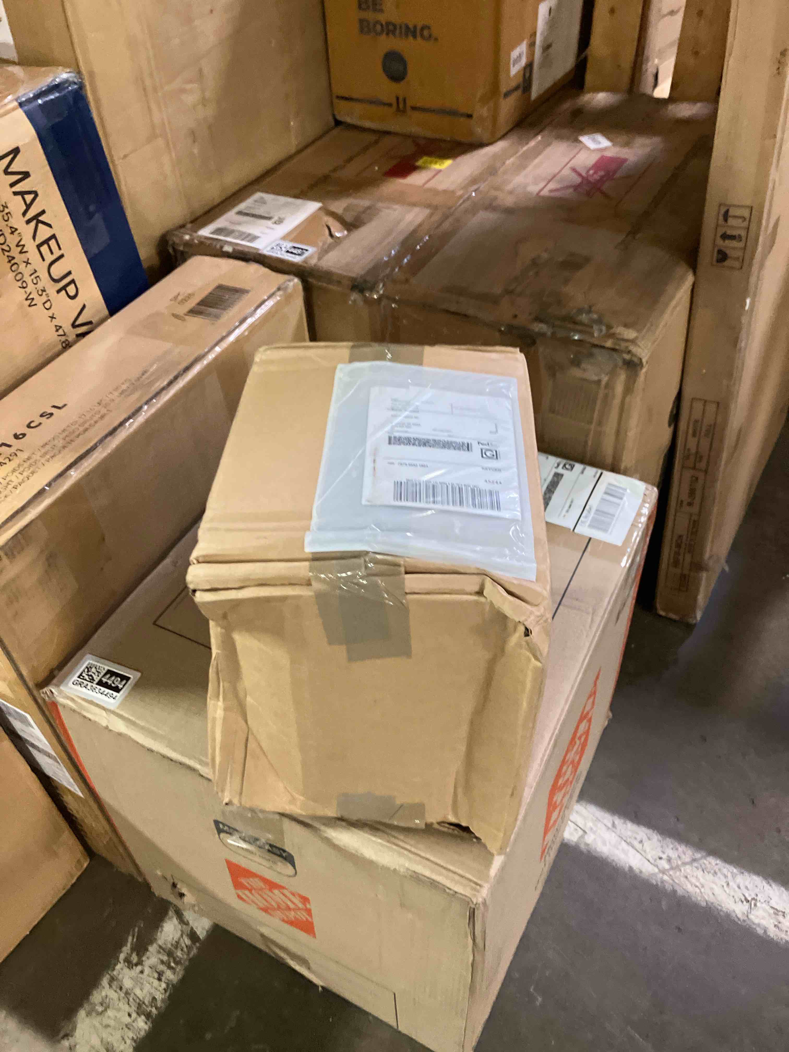 https://s3.amazonaws.com/lotting-images-prod/phillipi/GRA3634496_1757617104800.jpeg