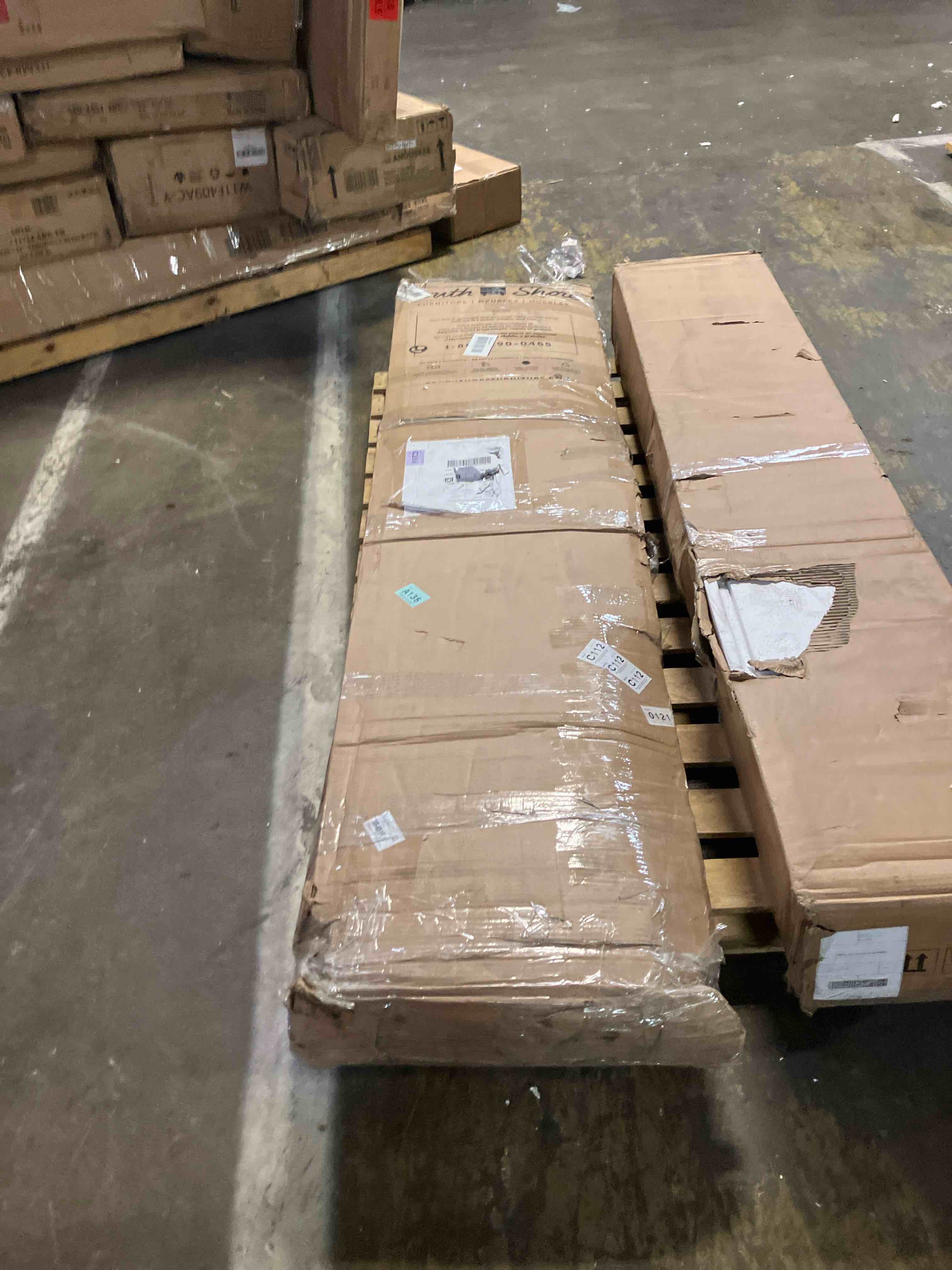 https://s3.amazonaws.com/lotting-images-prod/phillipi/GRA3634531_1757623404803.jpeg