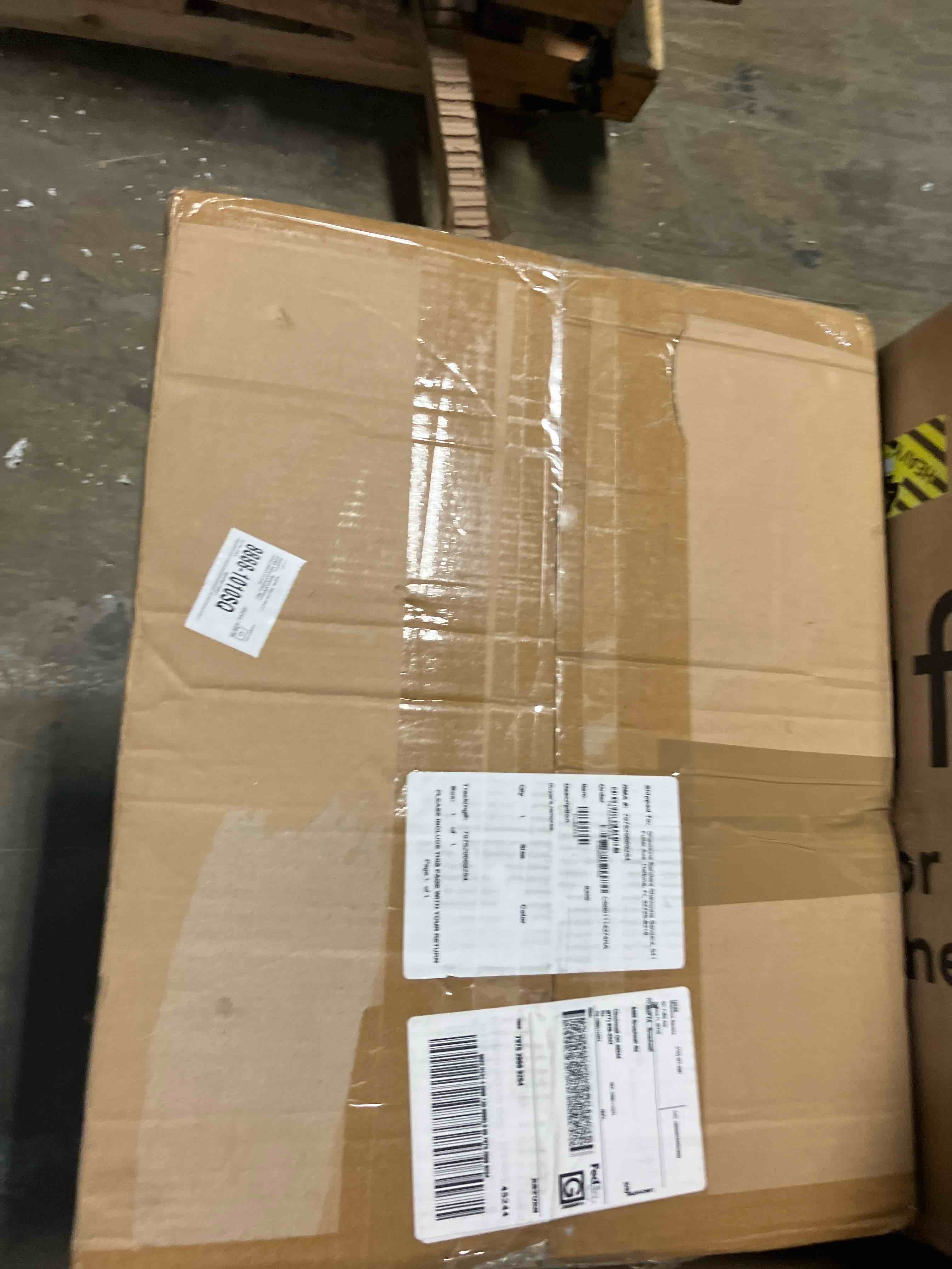 https://s3.amazonaws.com/lotting-images-prod/phillipi/GRA3634642_1757605985735.jpeg