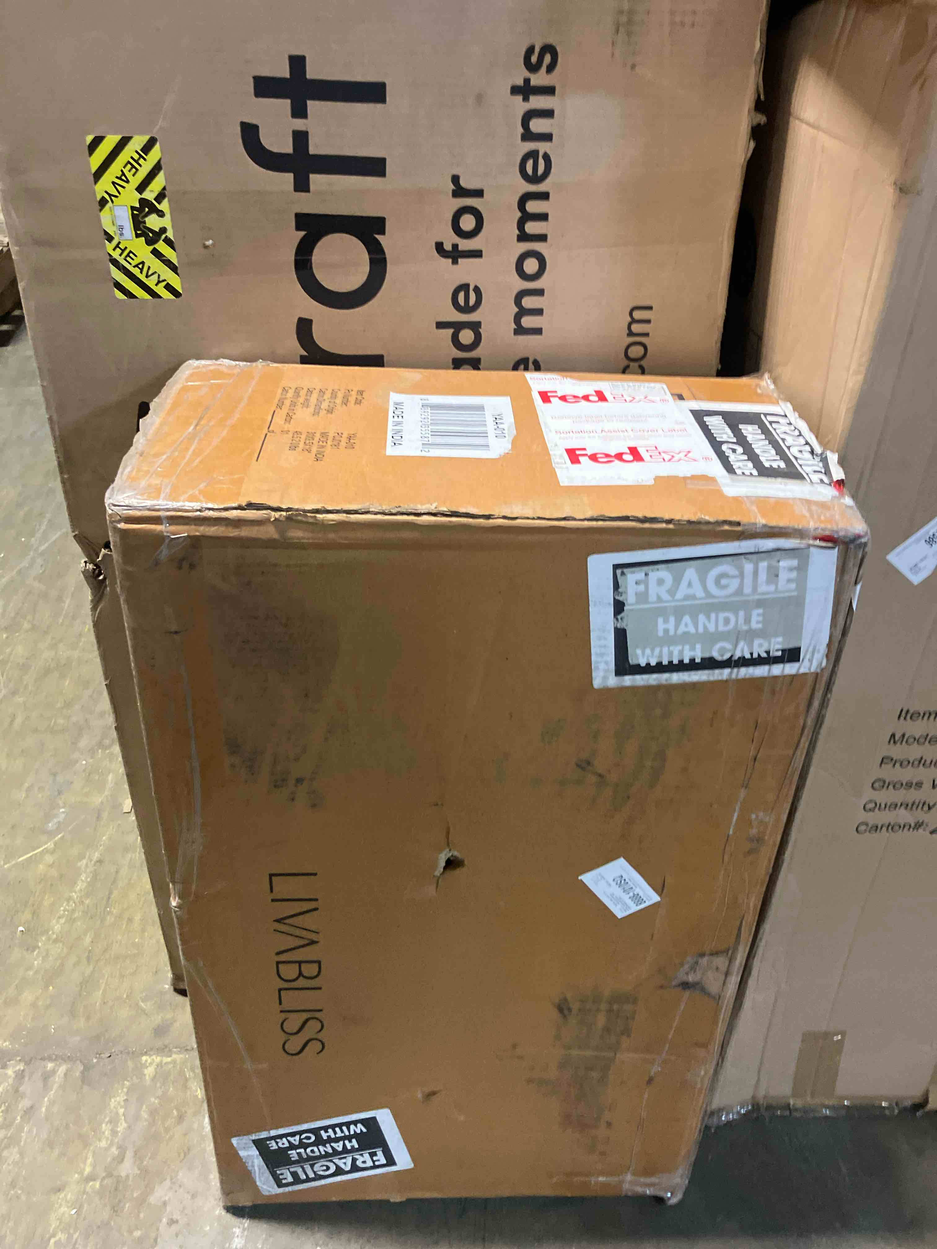 https://s3.amazonaws.com/lotting-images-prod/phillipi/GRA3634644_1757605273022.jpeg