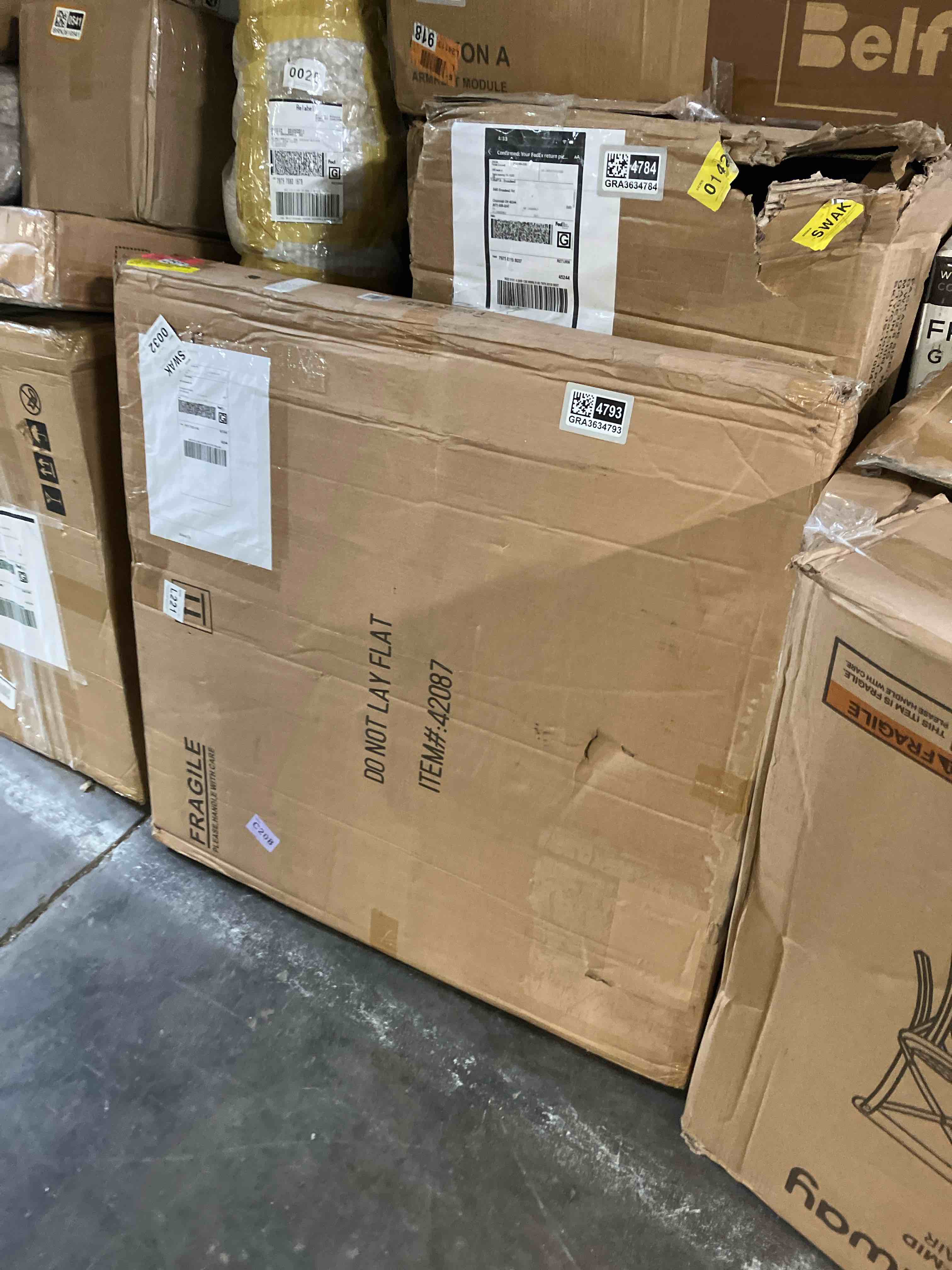 https://s3.amazonaws.com/lotting-images-prod/phillipi/GRA3634793_1758144910675.jpeg