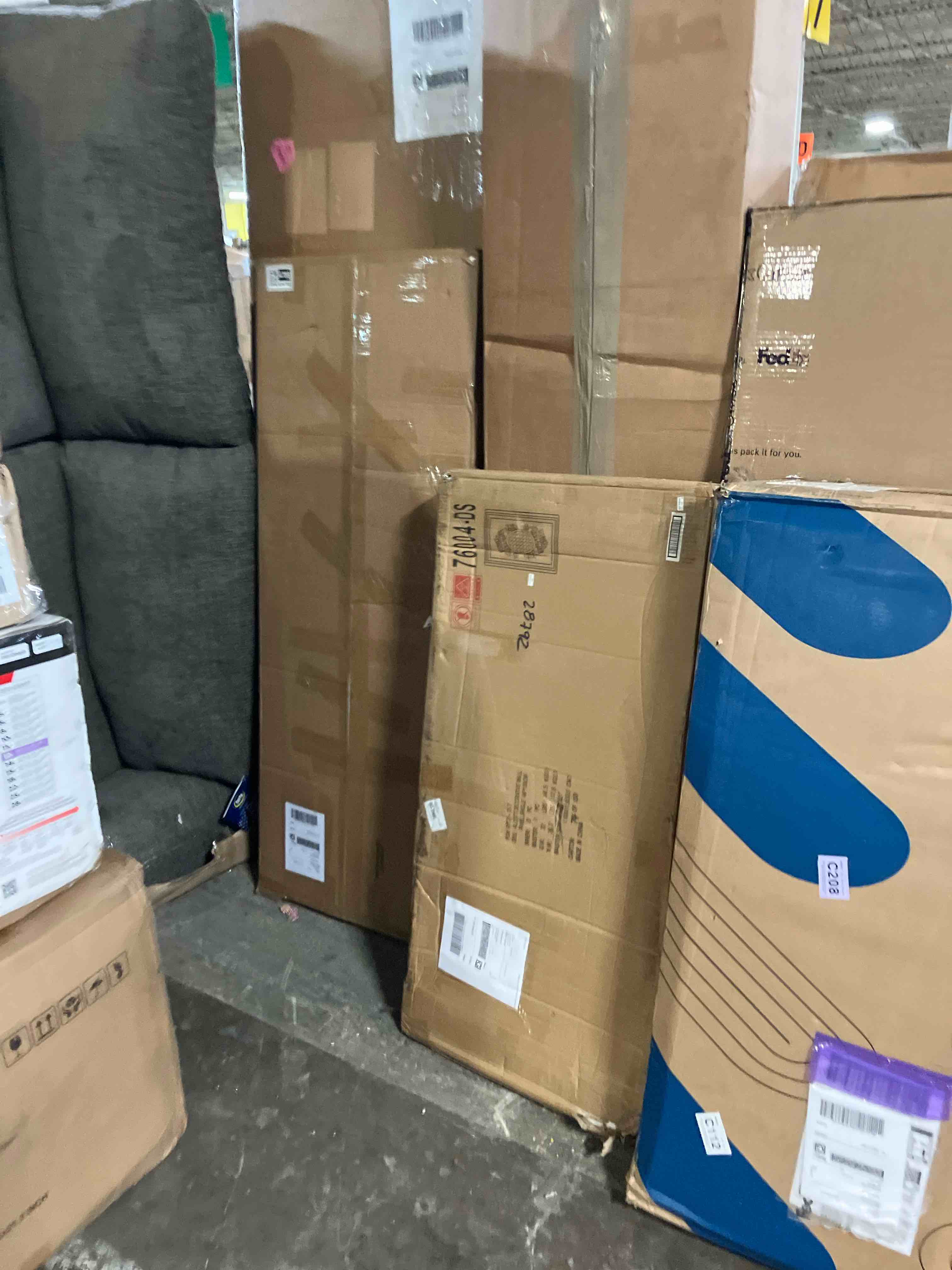 https://s3.amazonaws.com/lotting-images-prod/phillipi/GRA3634805_1758146634255.jpeg