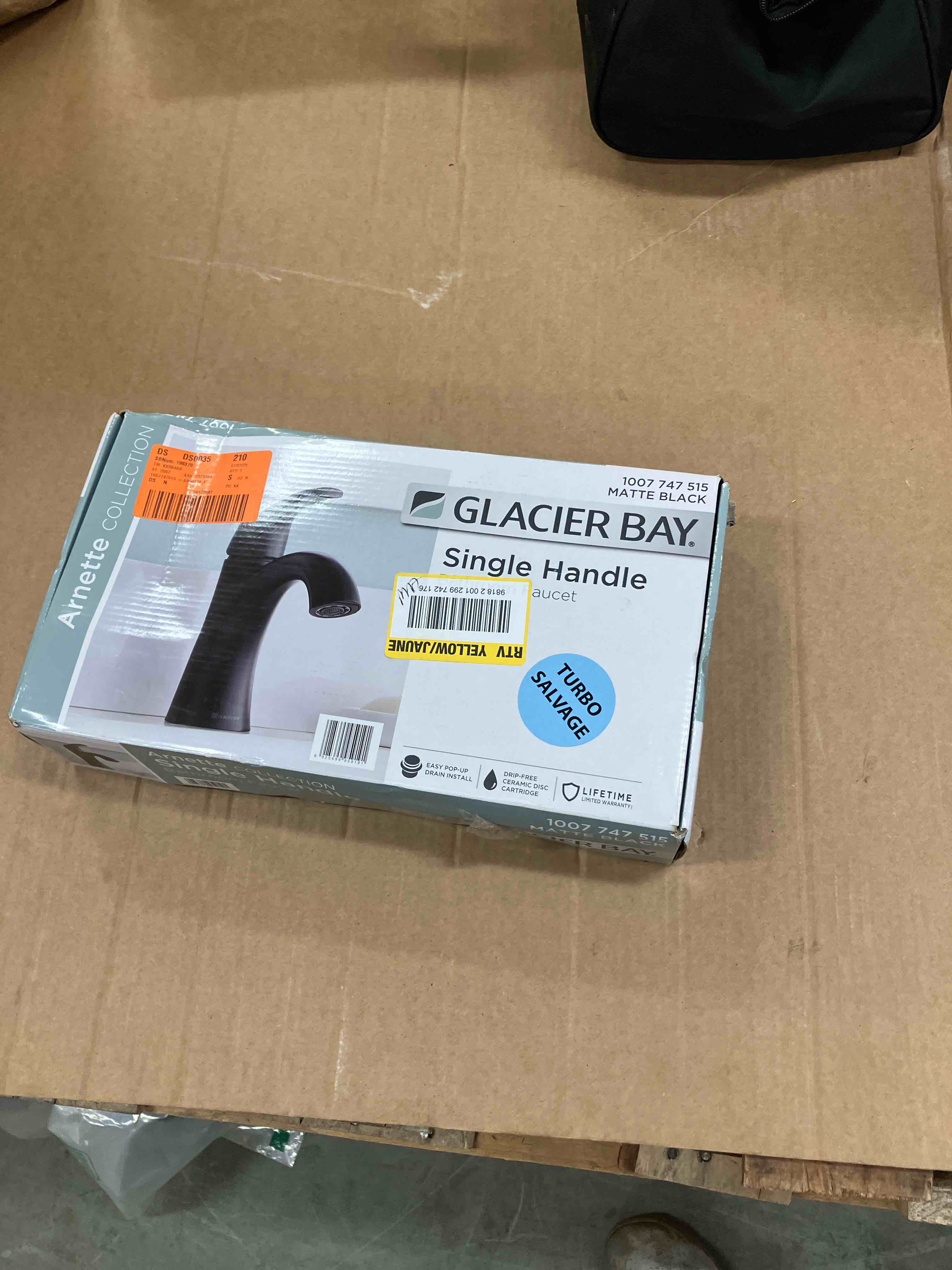 https://s3.amazonaws.com/lotting-images-prod/phillipi/GRA3634924_1758295341318.jpeg