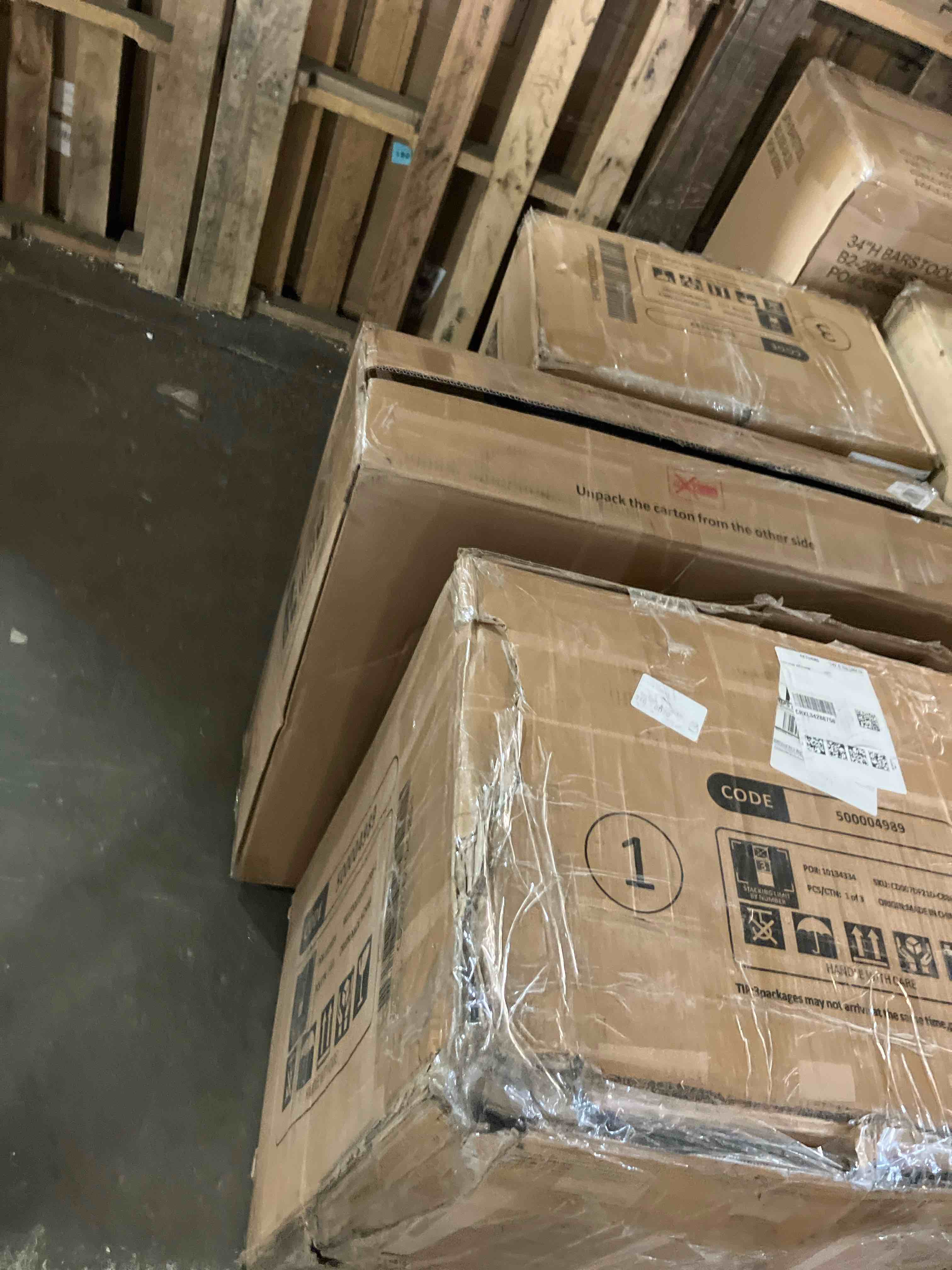 https://s3.amazonaws.com/lotting-images-prod/phillipi/GRA3635052_1759167882655.jpeg