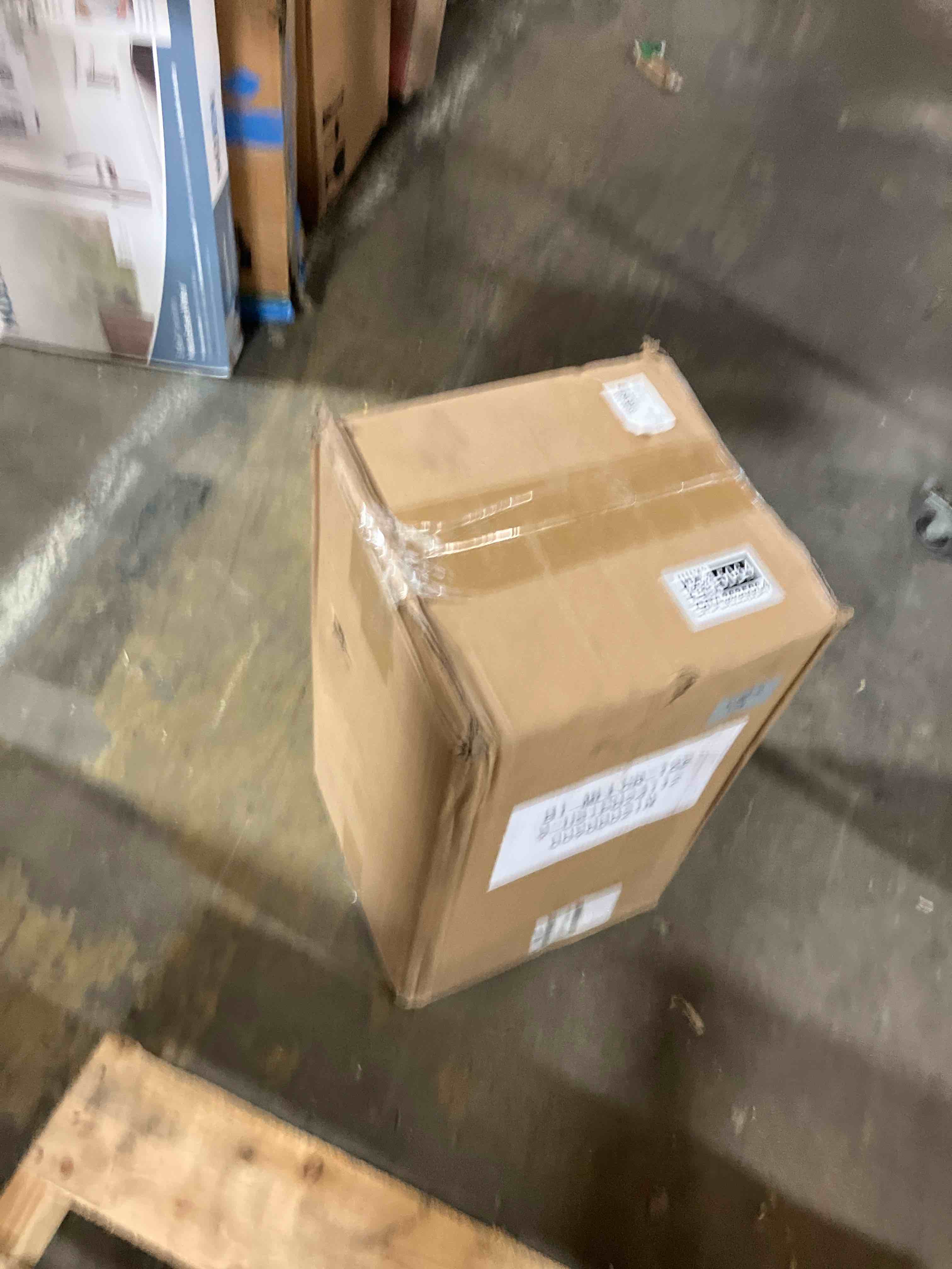 https://s3.amazonaws.com/lotting-images-prod/phillipi/GRA3635064_1759238325456.jpeg