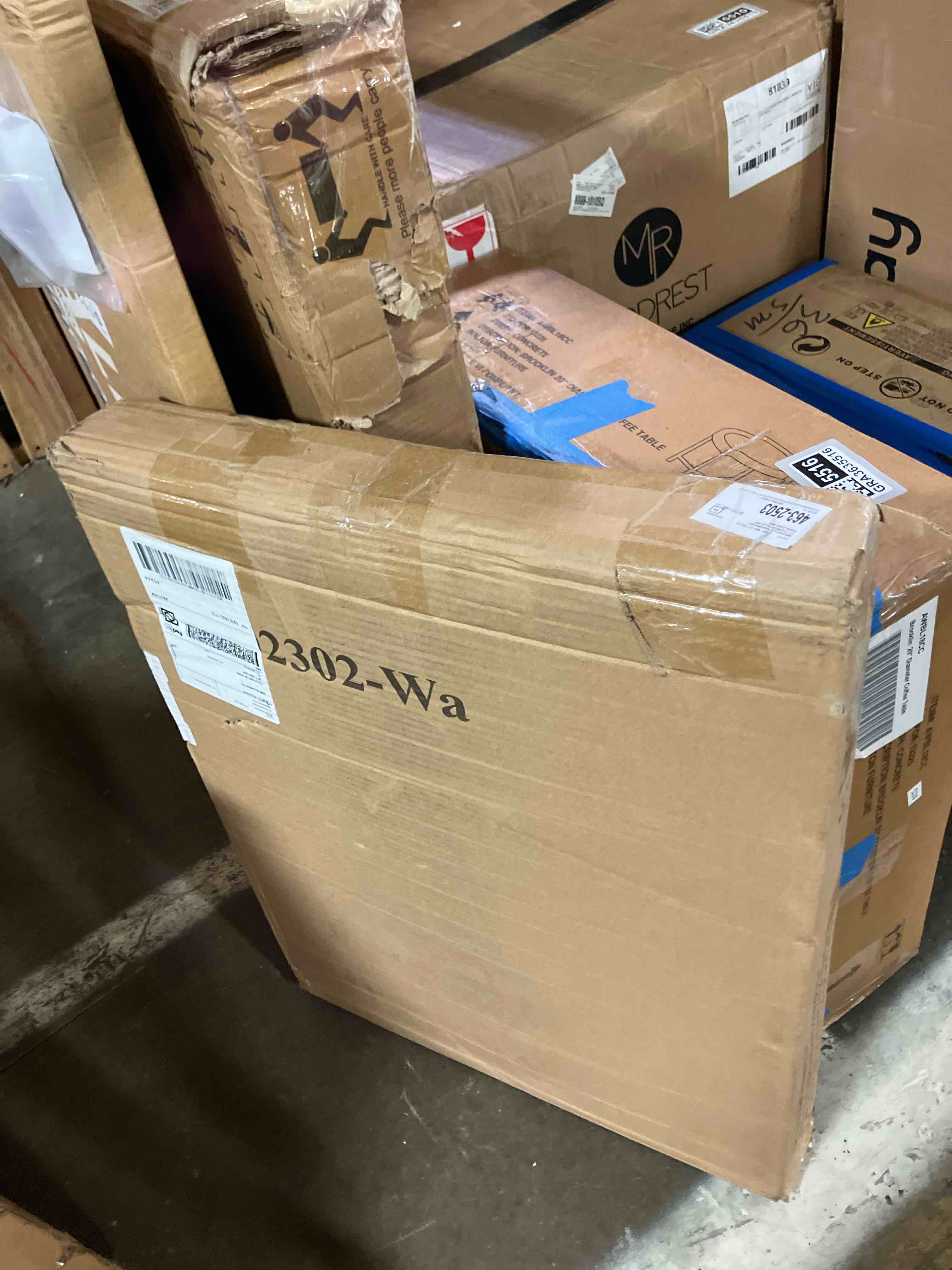https://s3.amazonaws.com/lotting-images-prod/phillipi/GRA3635520_1758644214590.jpeg