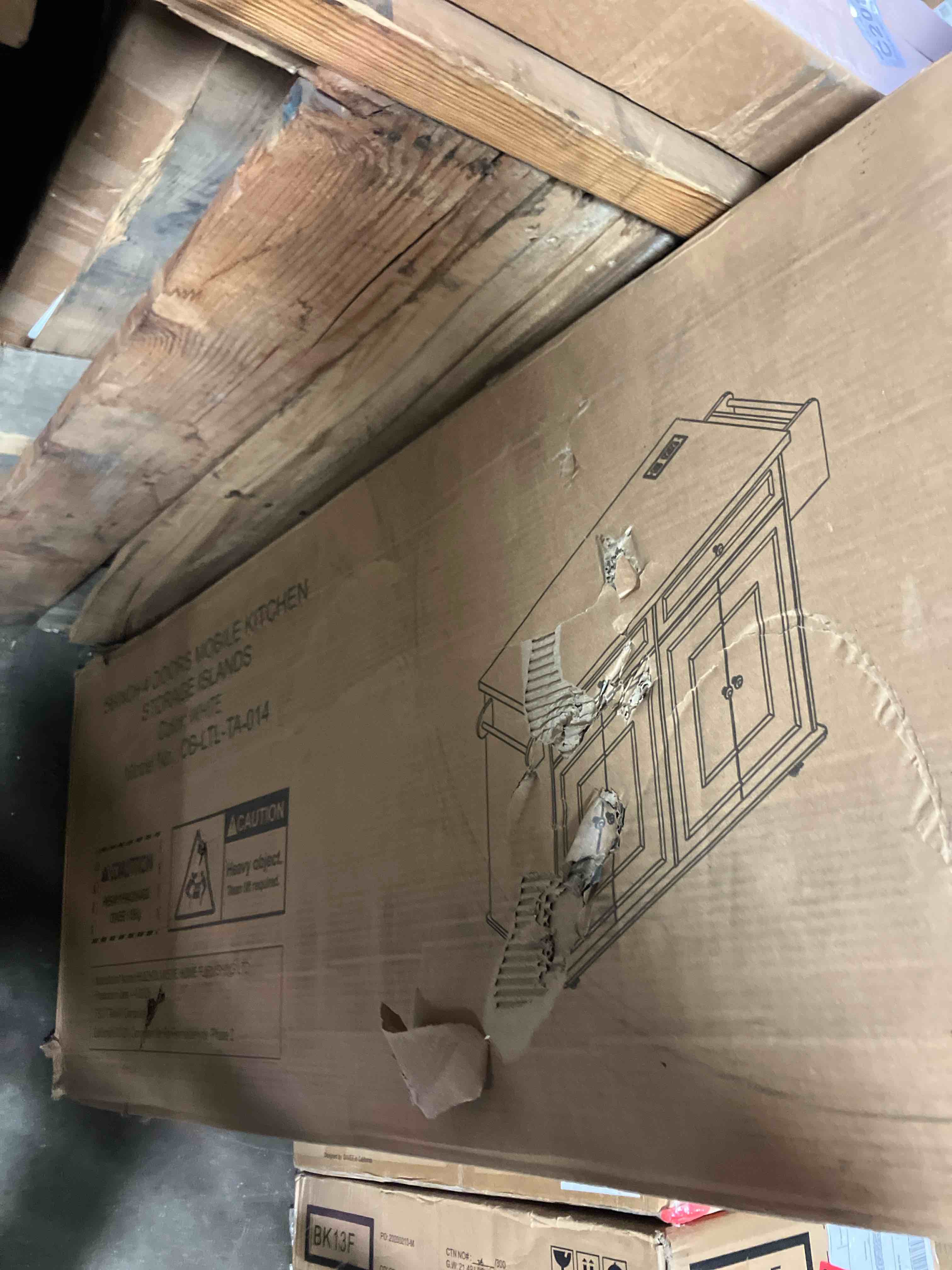 https://s3.amazonaws.com/lotting-images-prod/phillipi/GRA3635525_1758646332157.jpeg