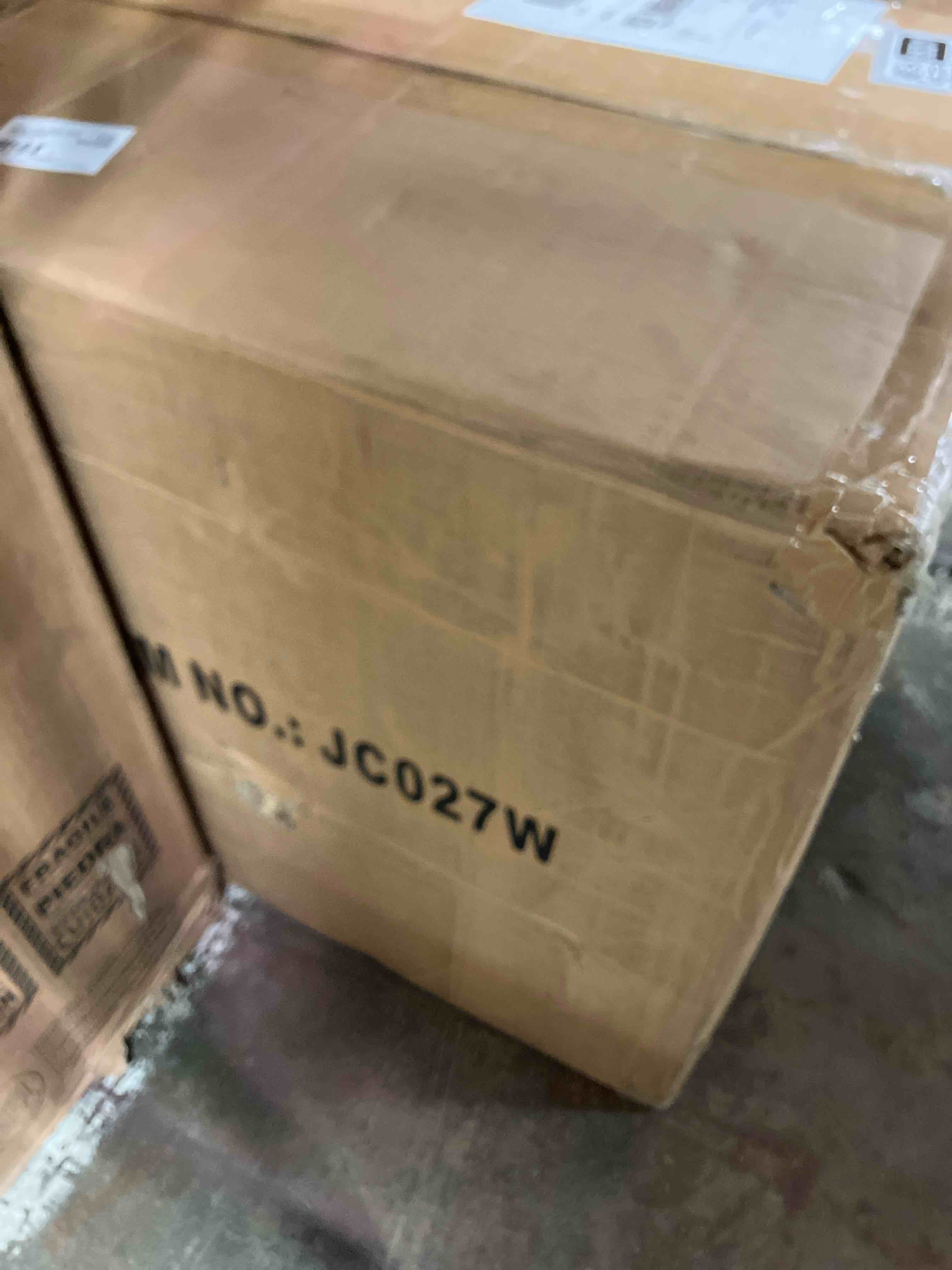 https://s3.amazonaws.com/lotting-images-prod/phillipi/GRA3635531_1758647871992.jpeg