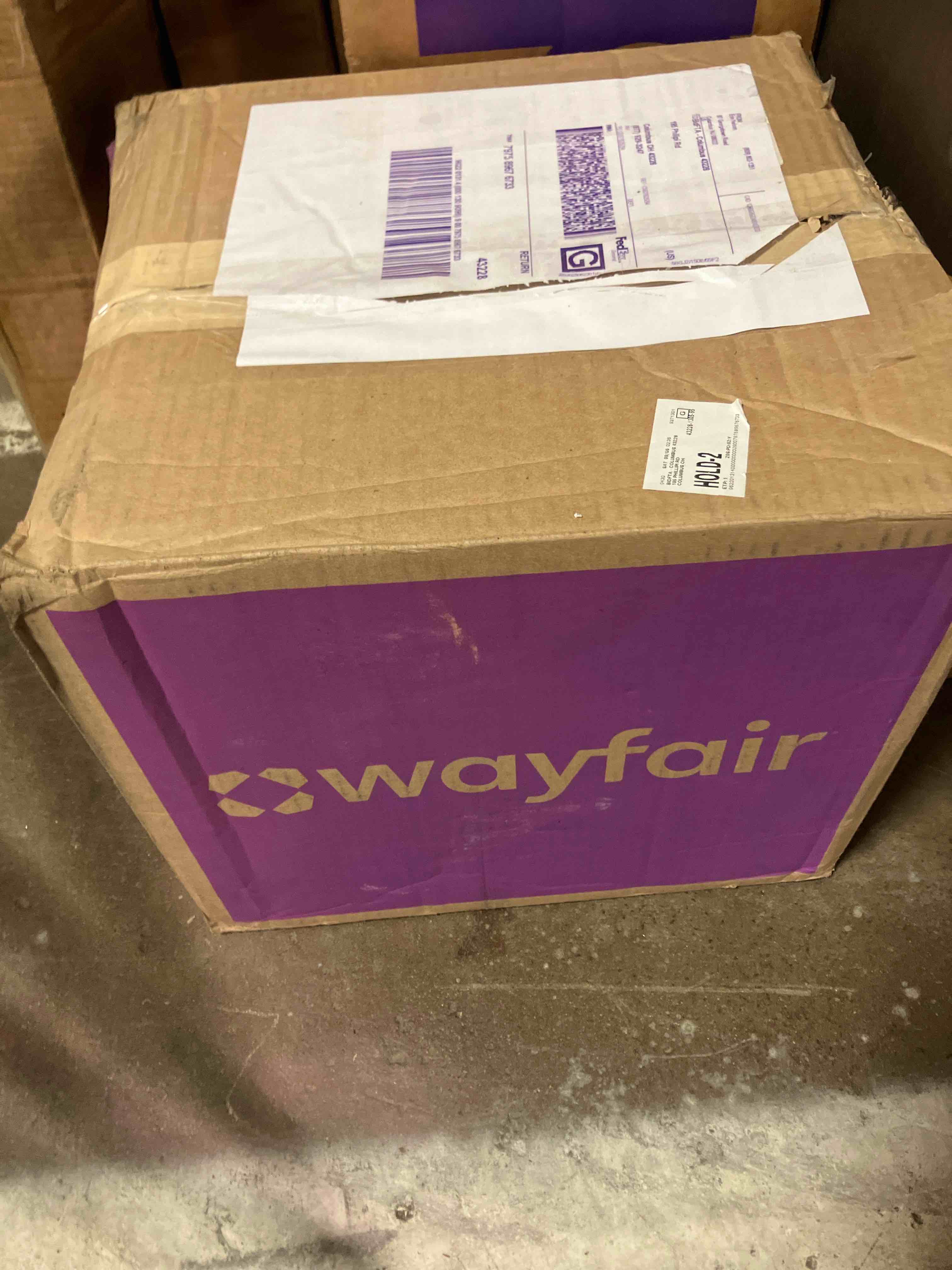 https://s3.amazonaws.com/lotting-images-prod/phillipi/GRA3635540_1758648930591.jpeg