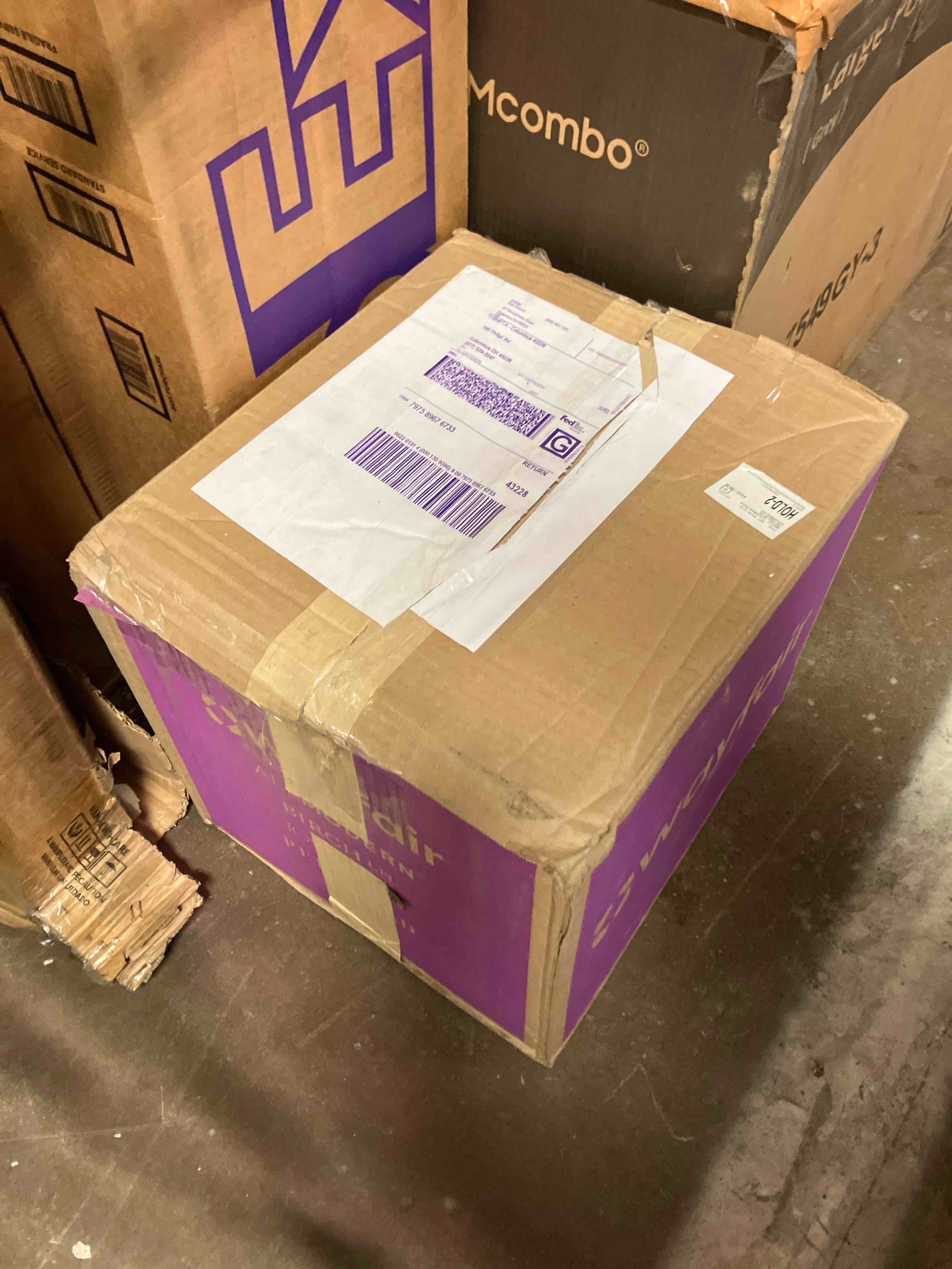 https://s3.amazonaws.com/lotting-images-prod/phillipi/GRA3635540_1758648933454.jpeg