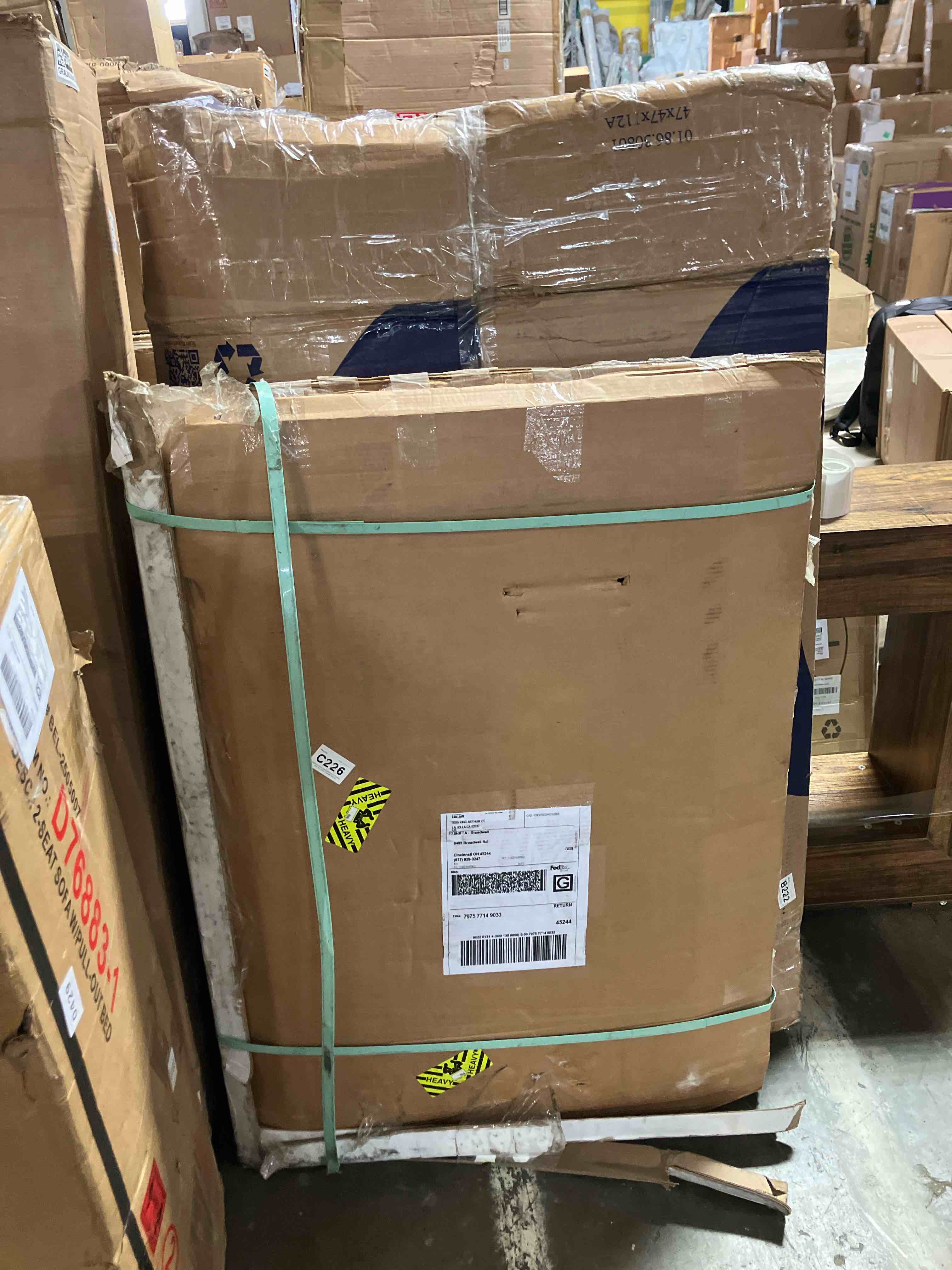 https://s3.amazonaws.com/lotting-images-prod/phillipi/GRA3635649_1758725660053.jpeg