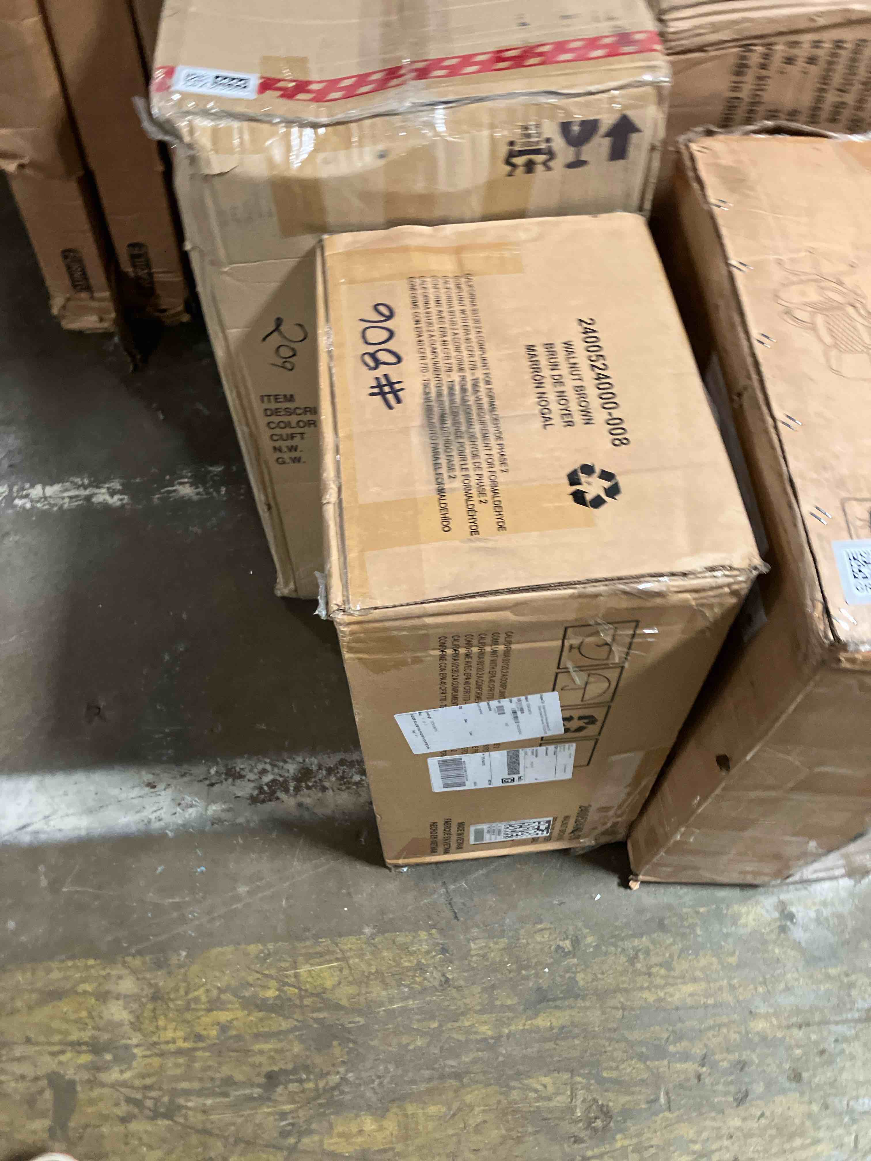 https://s3.amazonaws.com/lotting-images-prod/phillipi/GRA3635657_1758727073664.jpeg