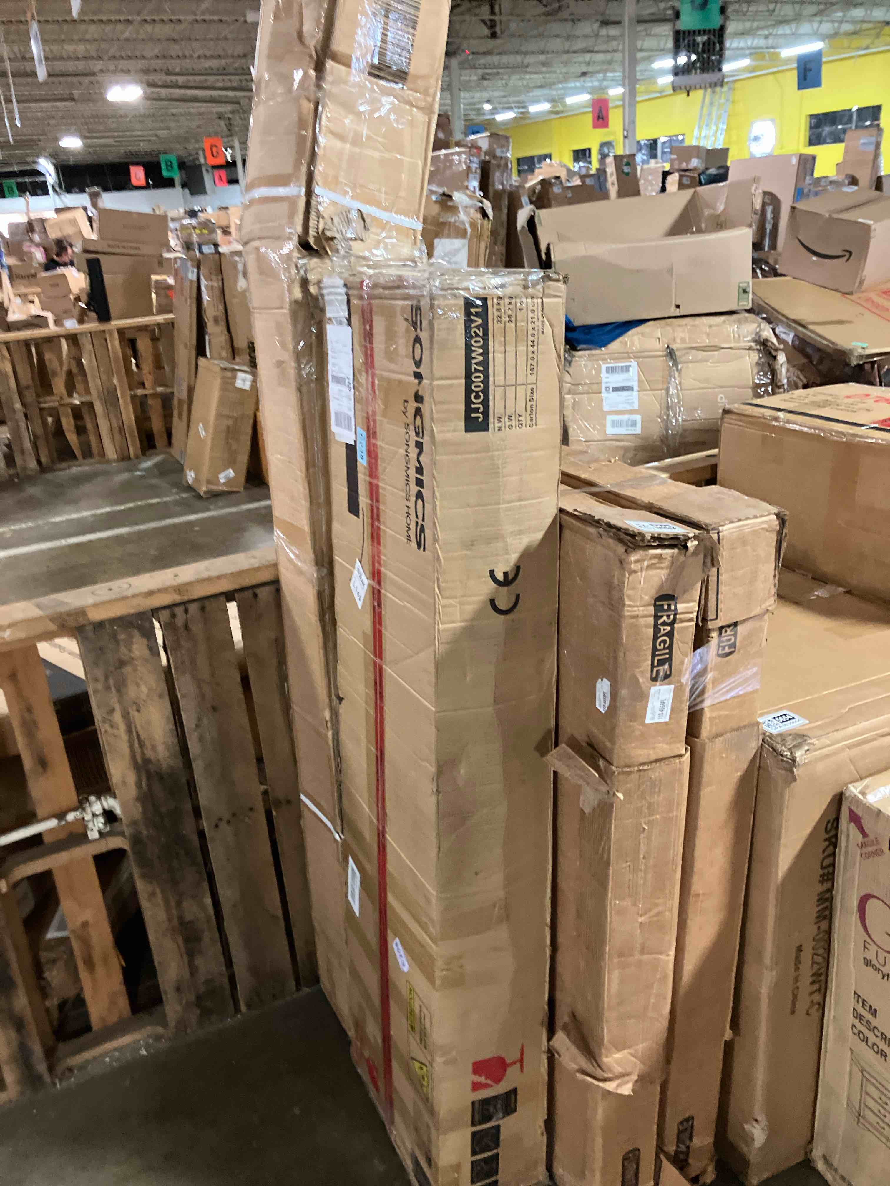 https://s3.amazonaws.com/lotting-images-prod/phillipi/GRA3635659_1758727418647.jpeg