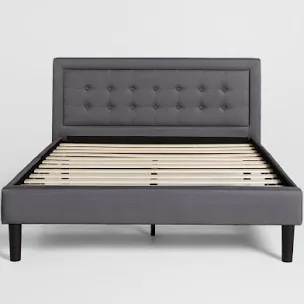 Ameire Upholstered Bed Queen 
