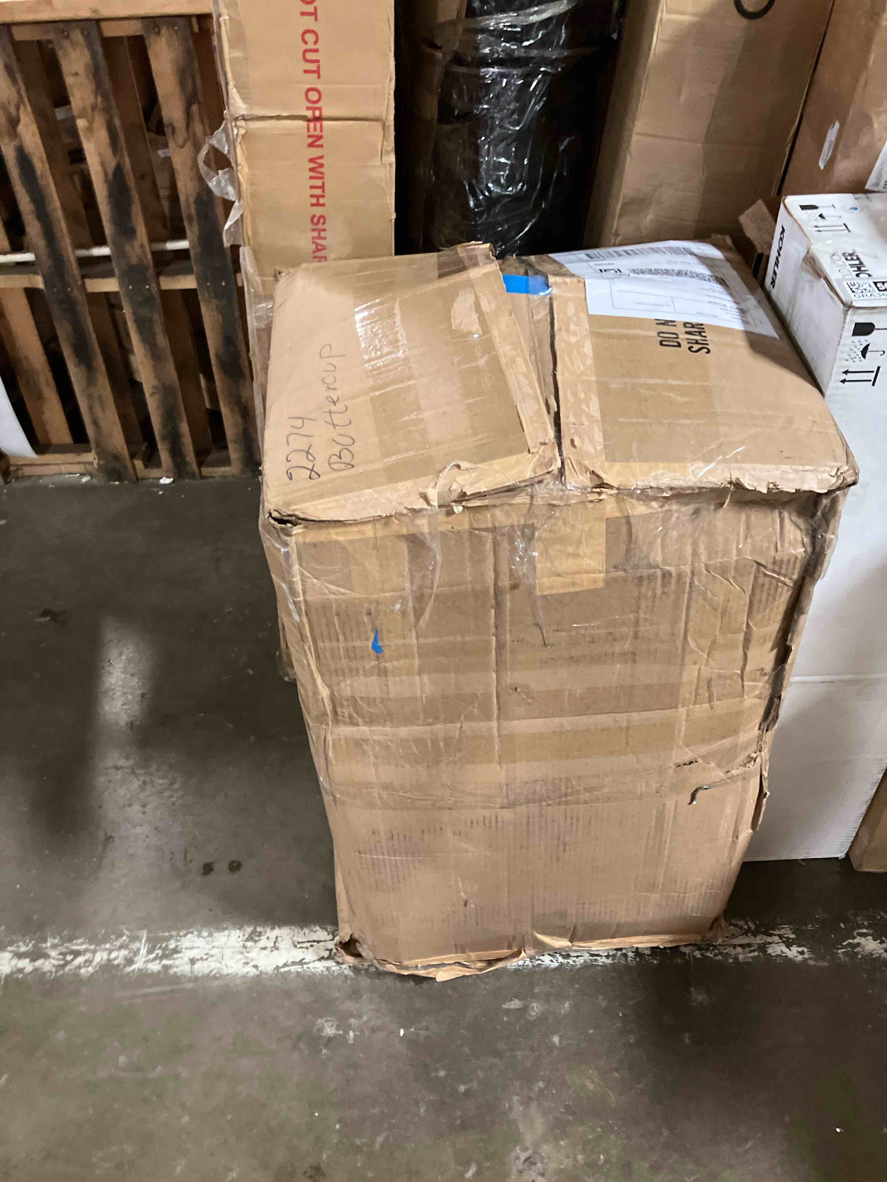 https://s3.amazonaws.com/lotting-images-prod/phillipi/GRA3635666_1758728724629.jpeg