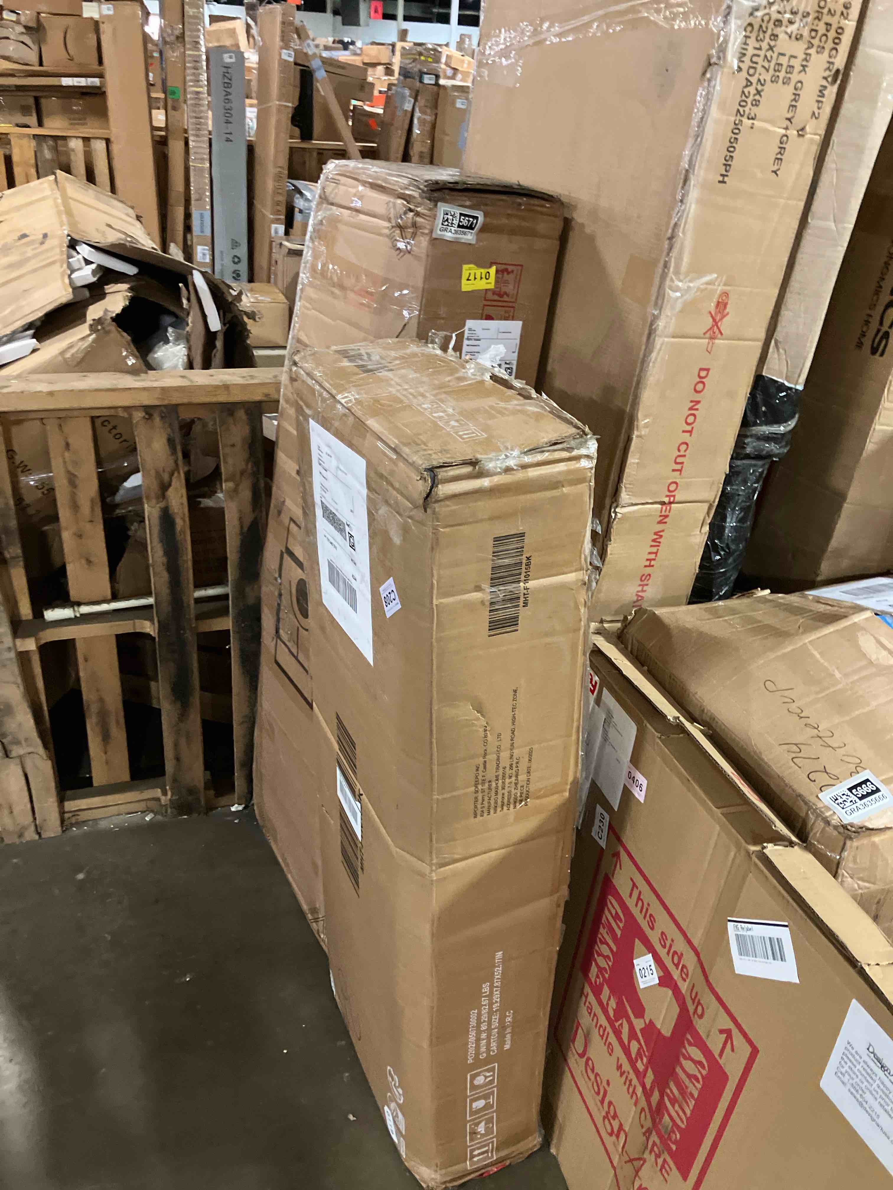 https://s3.amazonaws.com/lotting-images-prod/phillipi/GRA3635672_1758729429123.jpeg