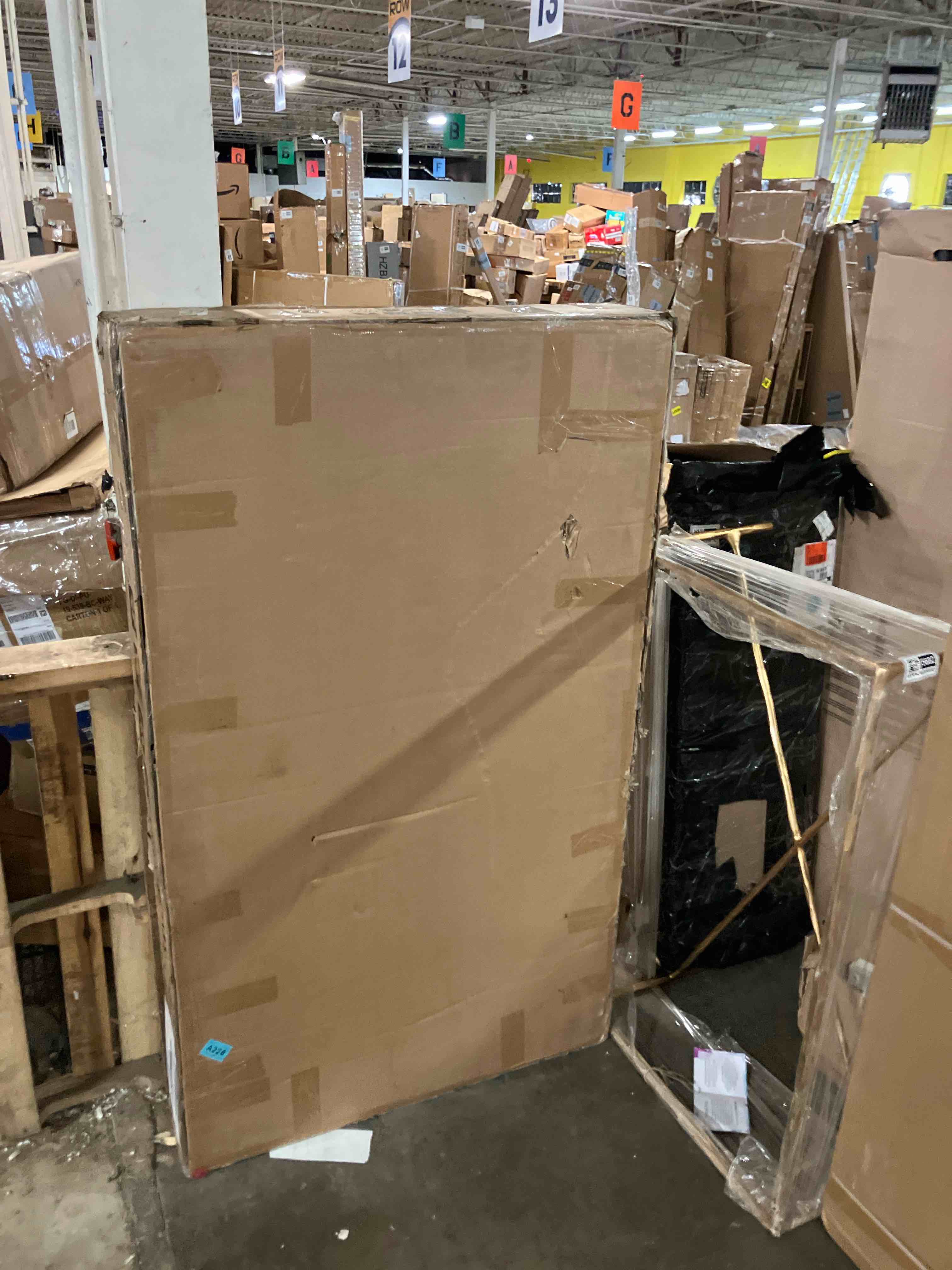 https://s3.amazonaws.com/lotting-images-prod/phillipi/GRA3635684_1758731292025.jpeg