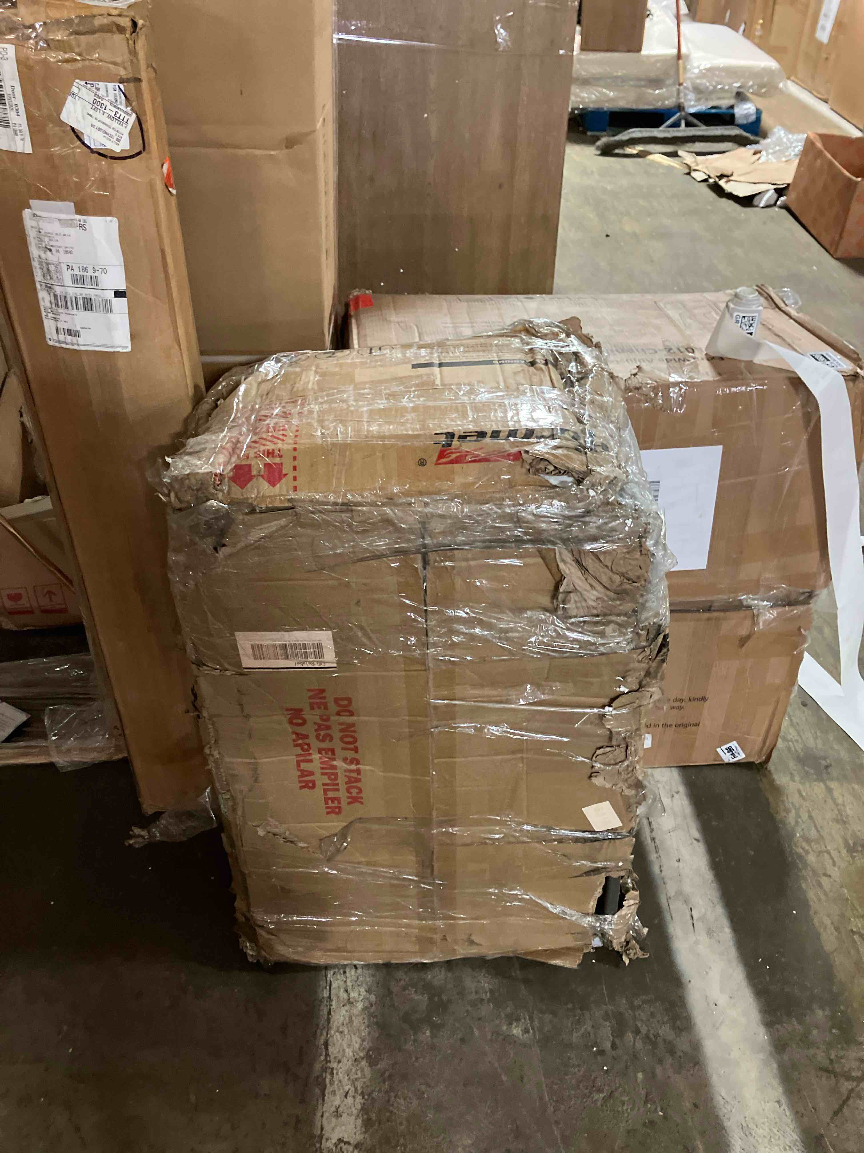 https://s3.amazonaws.com/lotting-images-prod/phillipi/GRA3635688_1758732244285.jpeg