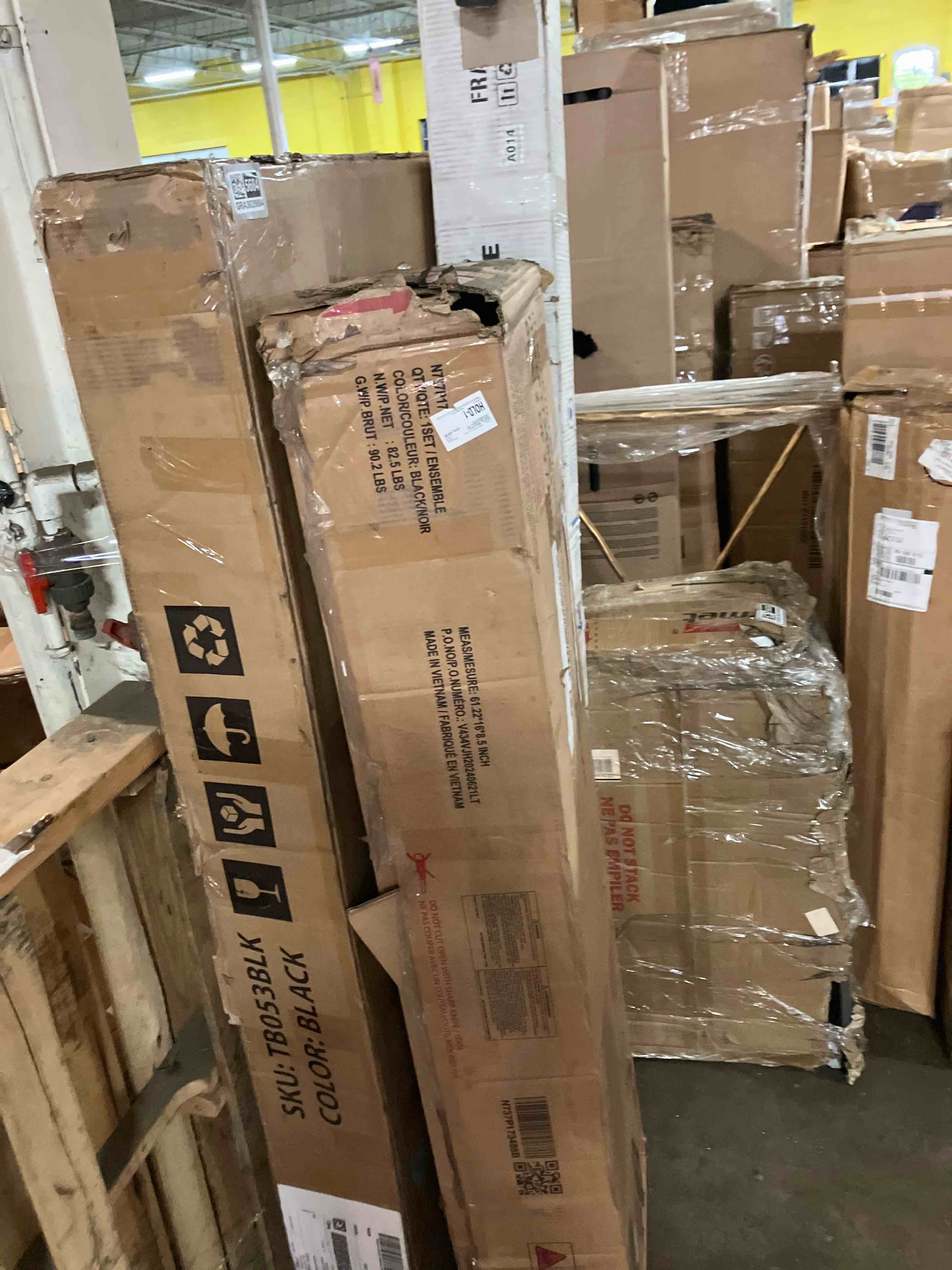 https://s3.amazonaws.com/lotting-images-prod/phillipi/GRA3635691_1758732908754.jpeg