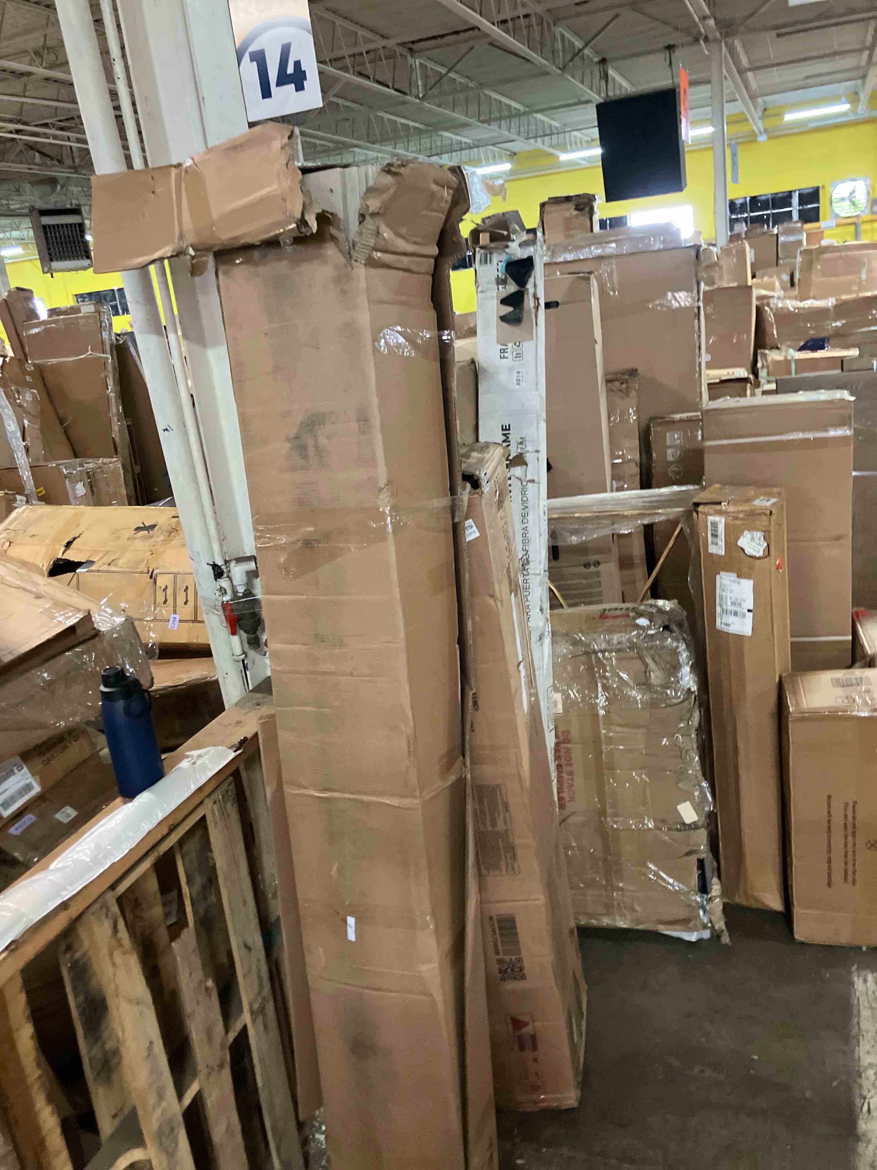 https://s3.amazonaws.com/lotting-images-prod/phillipi/GRA3635692_1758733222792.jpeg