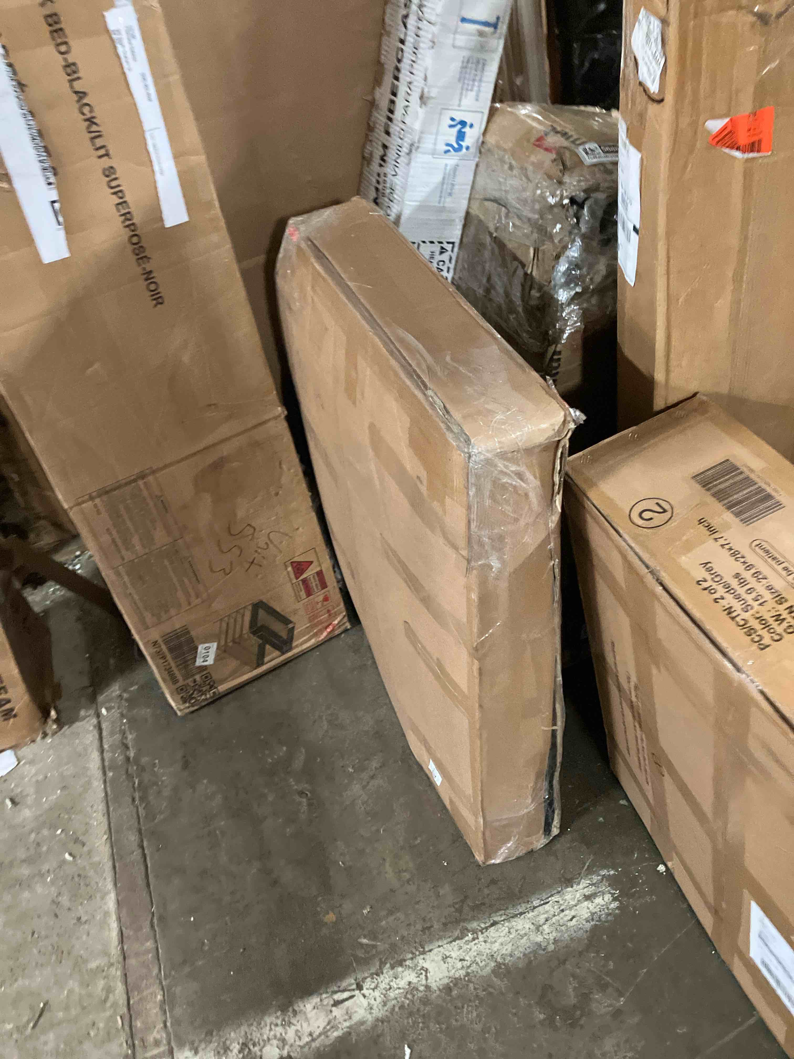 https://s3.amazonaws.com/lotting-images-prod/phillipi/GRA3635693_1758733553644.jpeg