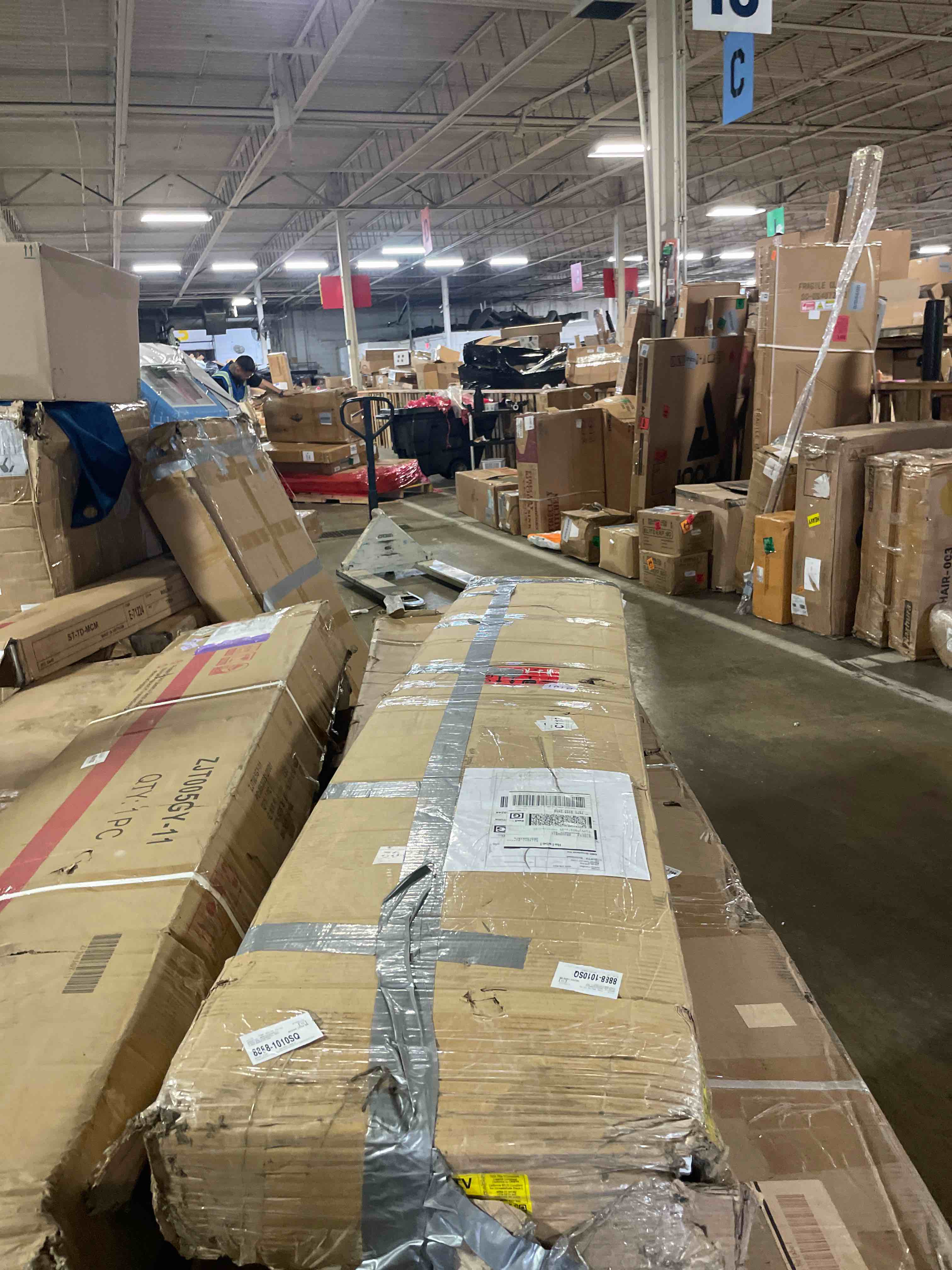 https://s3.amazonaws.com/lotting-images-prod/phillipi/GRA3635753_1758734227911.jpeg