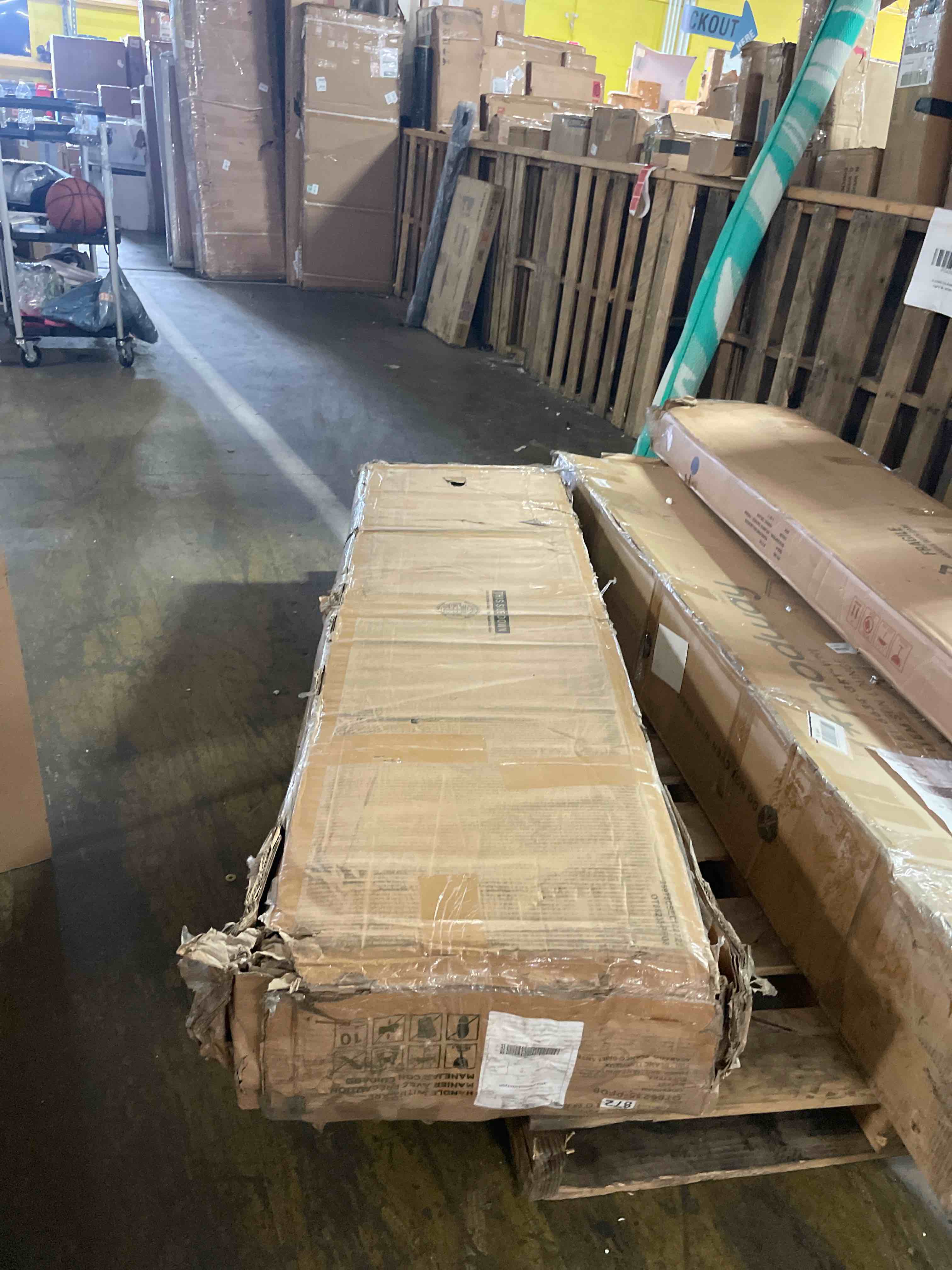 https://s3.amazonaws.com/lotting-images-prod/phillipi/GRA3635759_1758735447923.jpeg