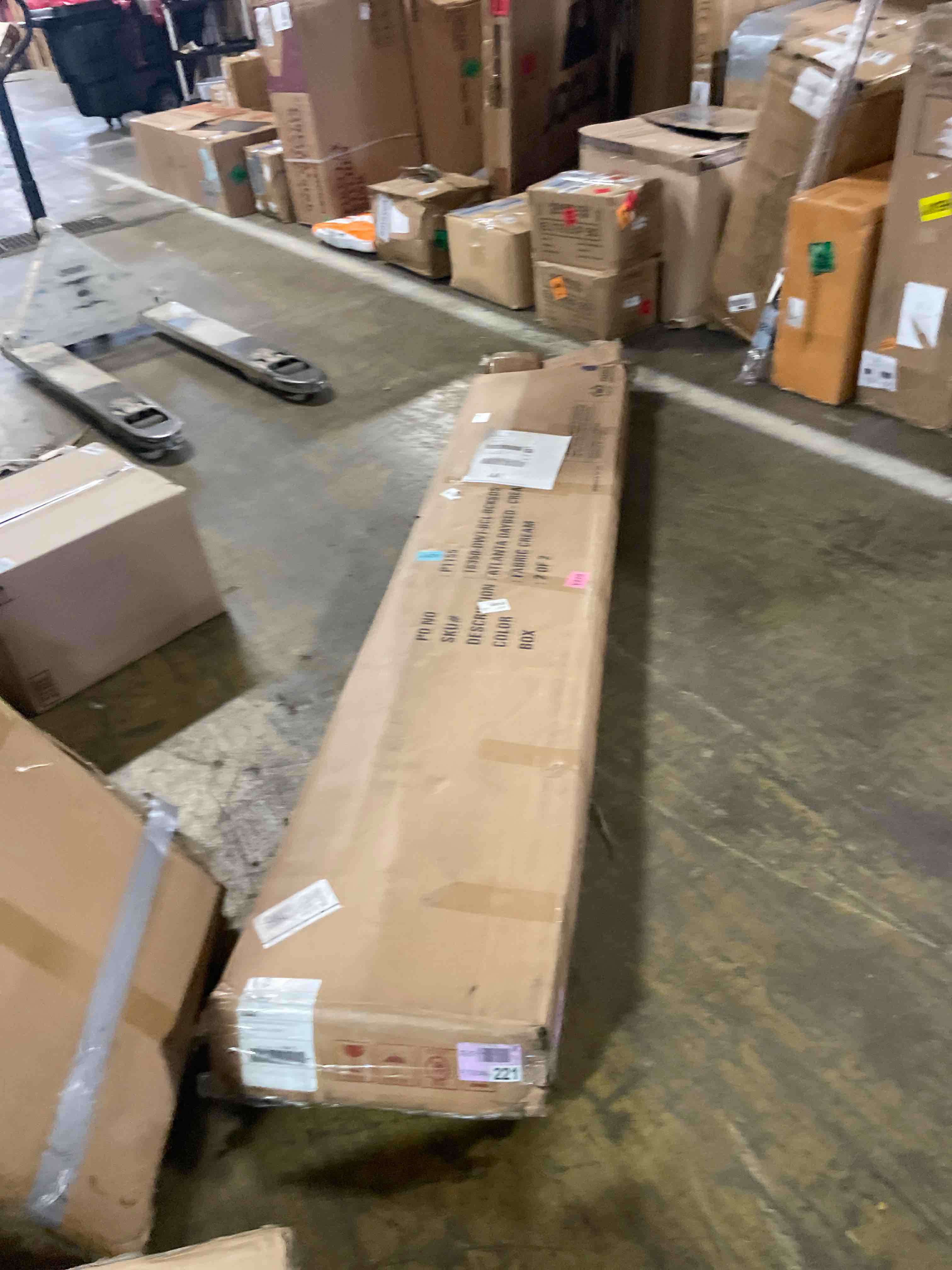 https://s3.amazonaws.com/lotting-images-prod/phillipi/GRA3635760_1758735594959.jpeg