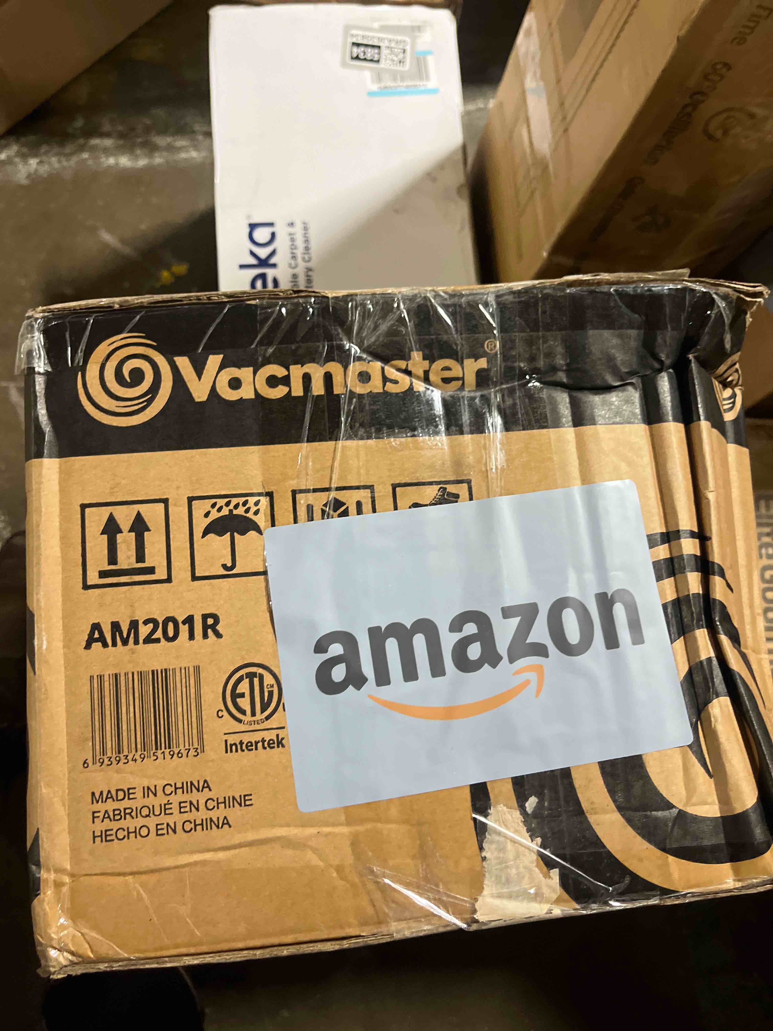 https://s3.amazonaws.com/lotting-images-prod/phillipi/GRA3635832_1758812981857.jpeg