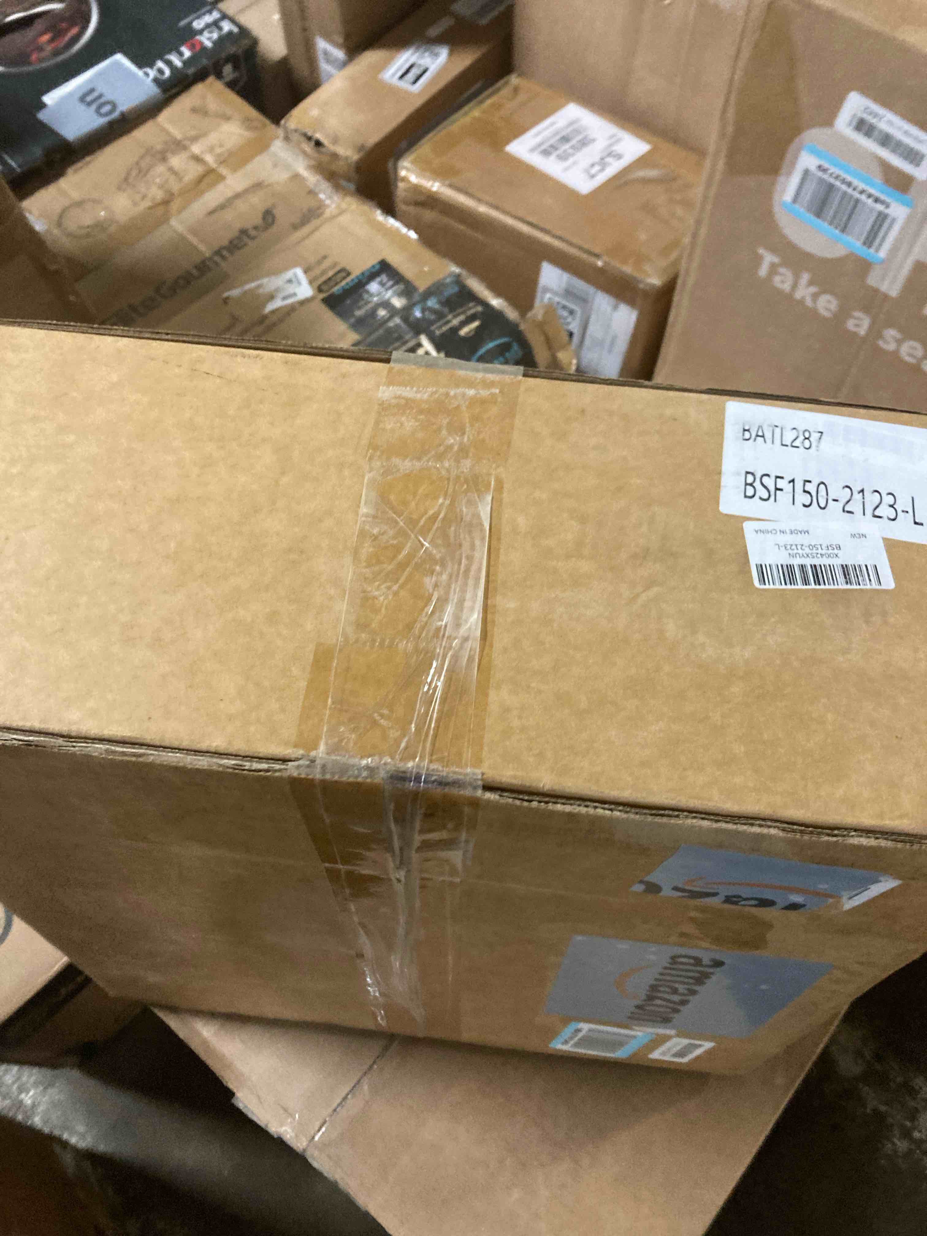 https://s3.amazonaws.com/lotting-images-prod/phillipi/GRA3635854_1758820006312.jpeg