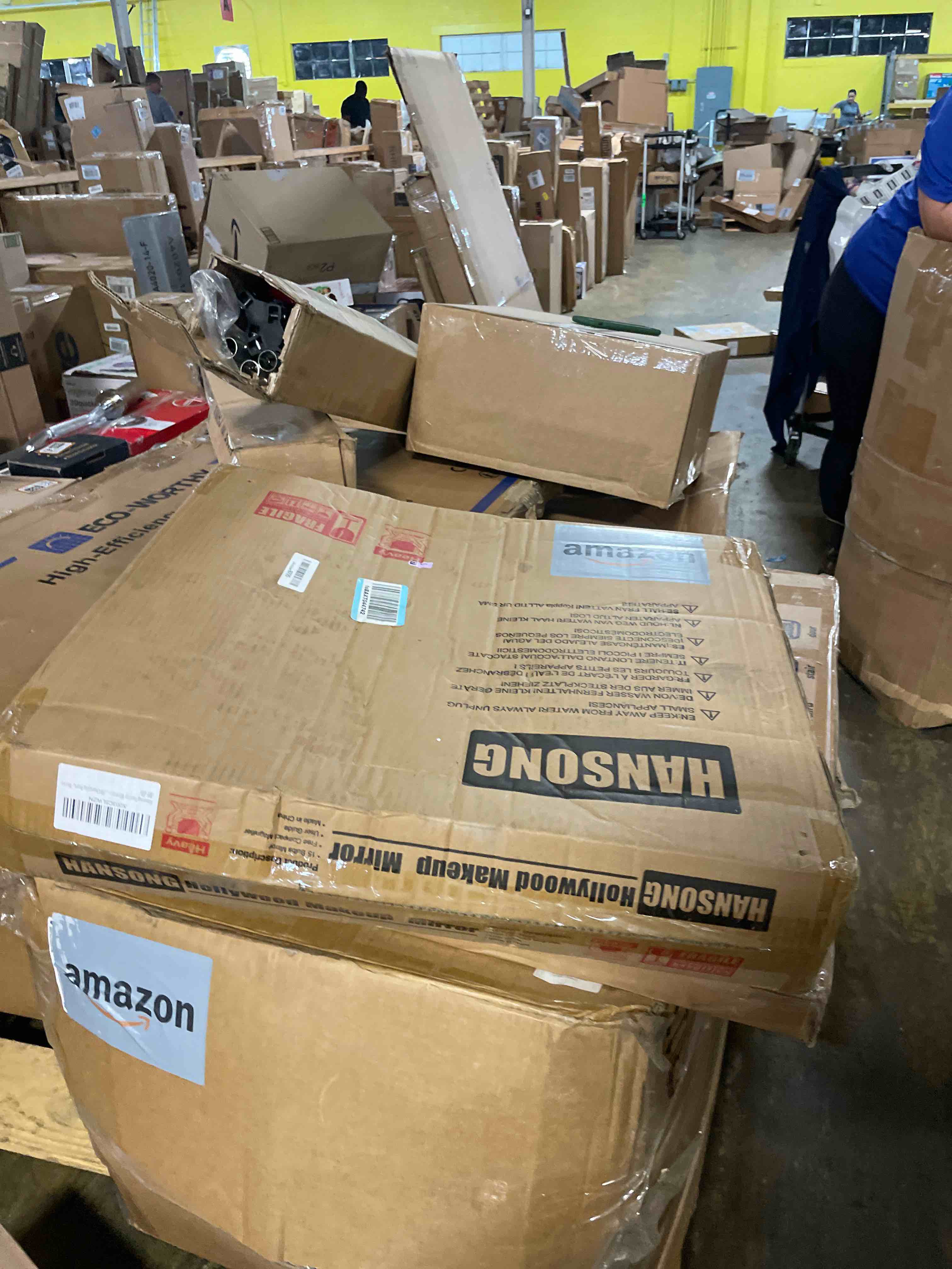 https://s3.amazonaws.com/lotting-images-prod/phillipi/GRA3635890_1758831202734.jpeg