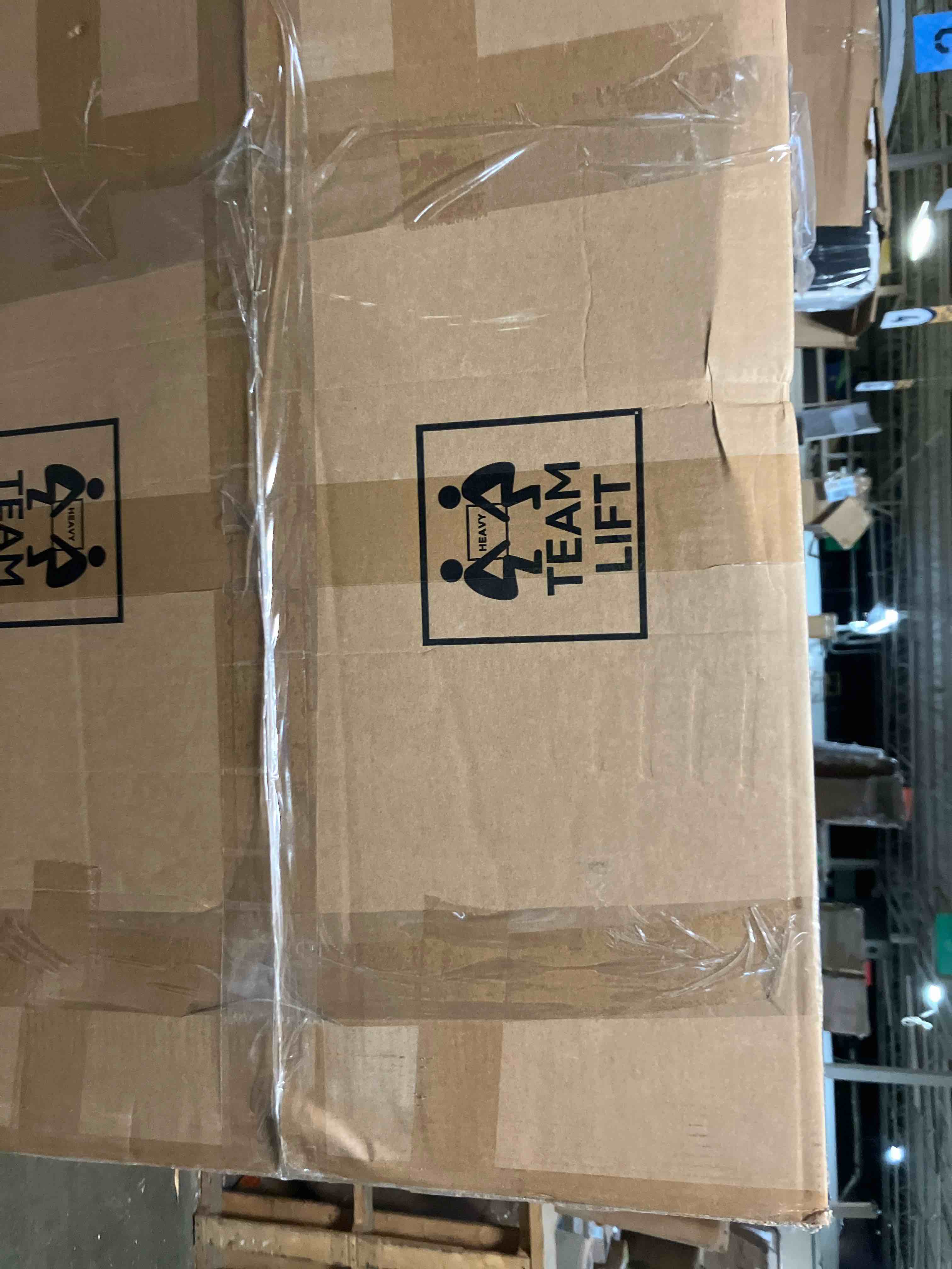 https://s3.amazonaws.com/lotting-images-prod/phillipi/GRA3636269_1759856328579.jpeg