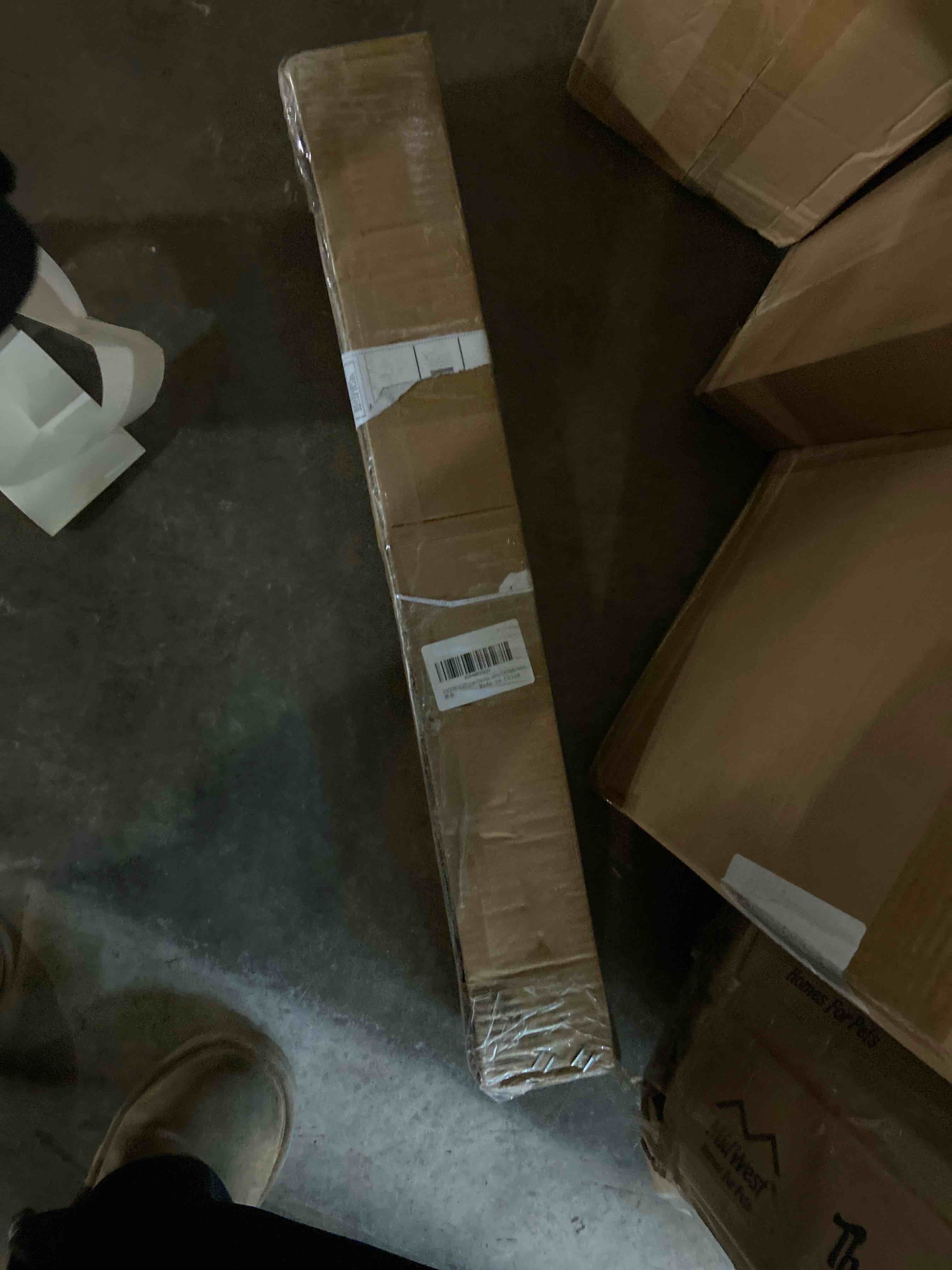 Condition photo showing New/Like New for 2FT Square Tube Handrail for Indoor Stair,Matte Black Industrial Metal Stair Rail,500LBS Load Capcity Wall Mount Stair Hand Rail for Child,Seniors,Pregnant,Non-Slip Outdoor Iron Stair Rail,1 Section