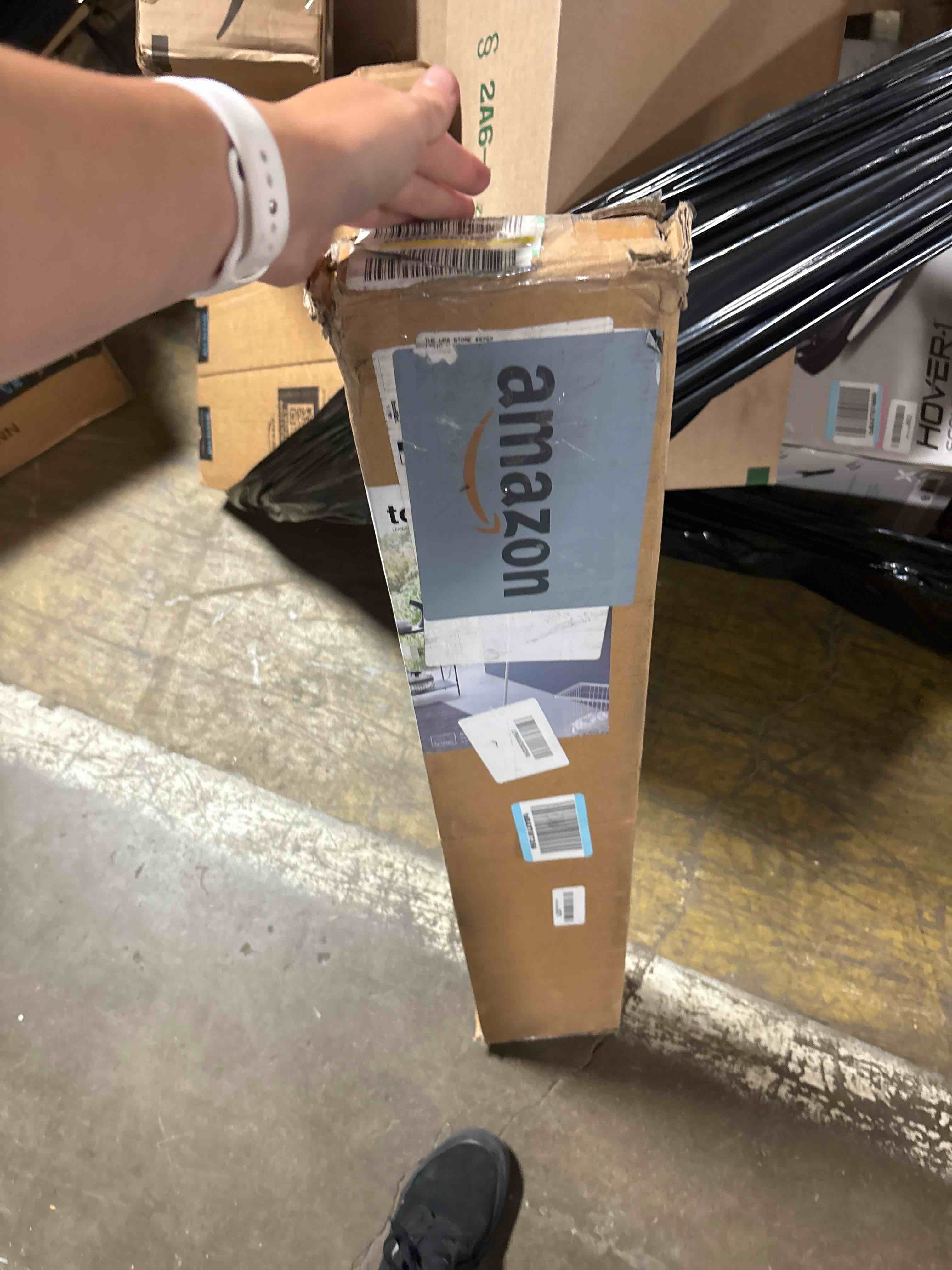 https://s3.amazonaws.com/lotting-images-prod/phillipi/GRA3637032_1757443255880.jpeg