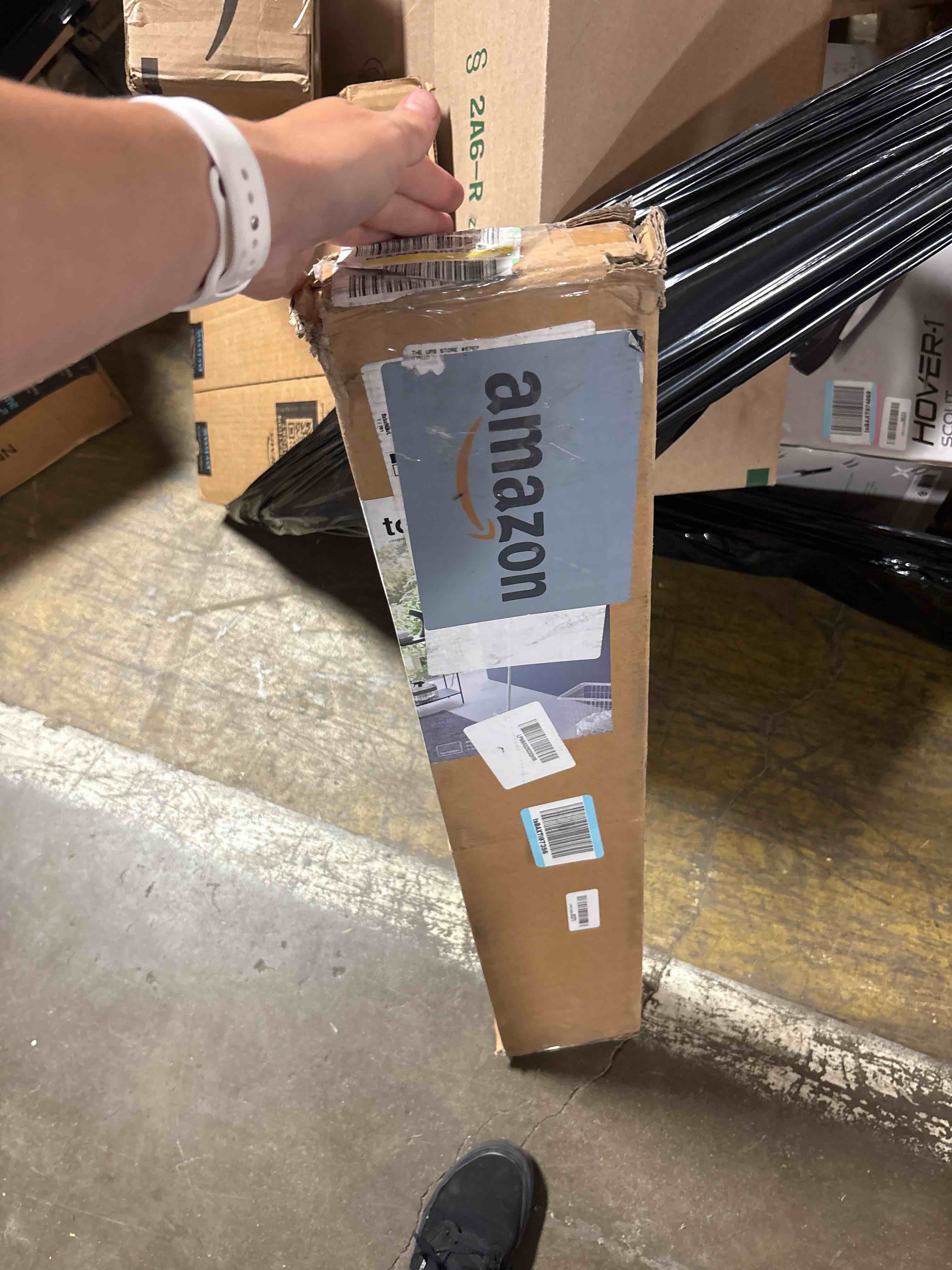https://s3.amazonaws.com/lotting-images-prod/phillipi/GRA3637032_1757443256728.jpeg