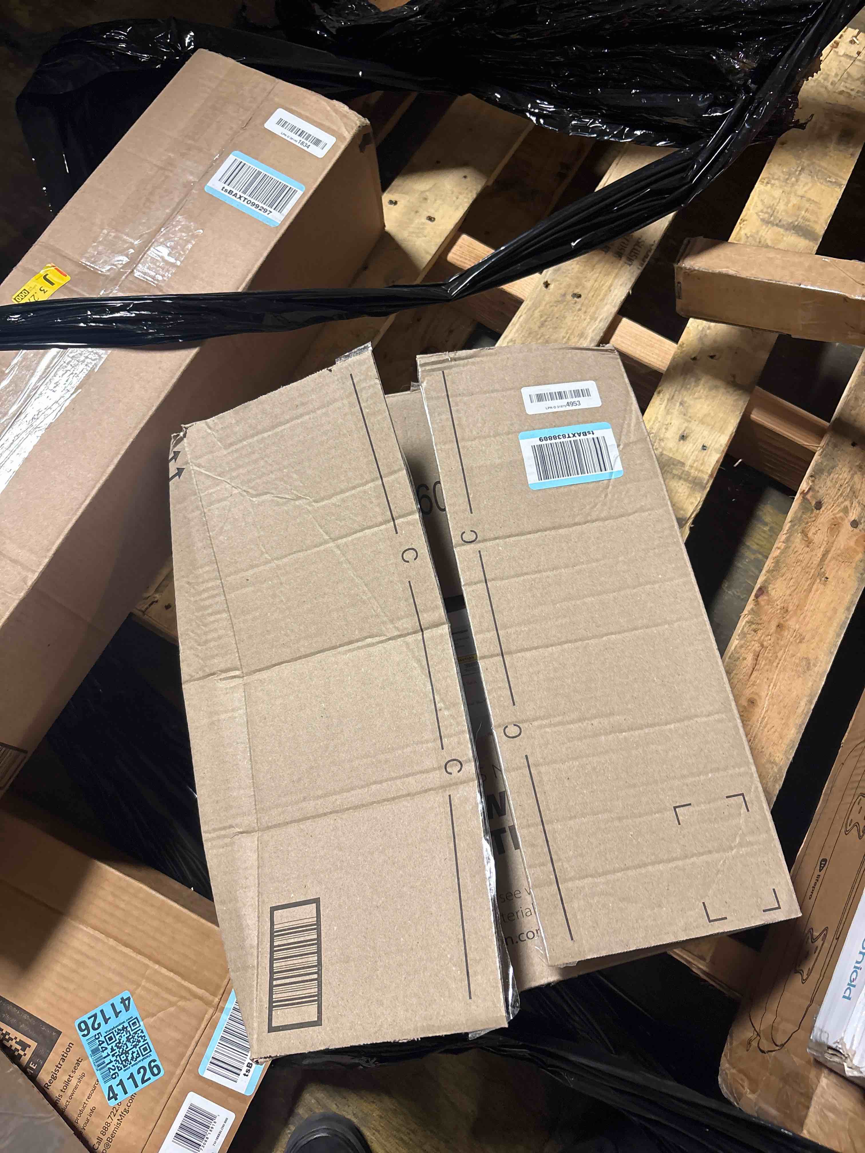 https://s3.amazonaws.com/lotting-images-prod/phillipi/GRA3637035_1757443589616.jpeg
